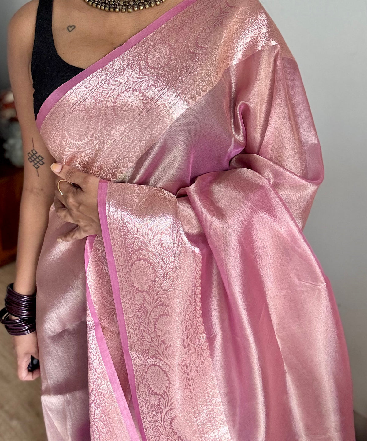 Pink tissue Banarasi saree with zari border - YCBLTOC90
