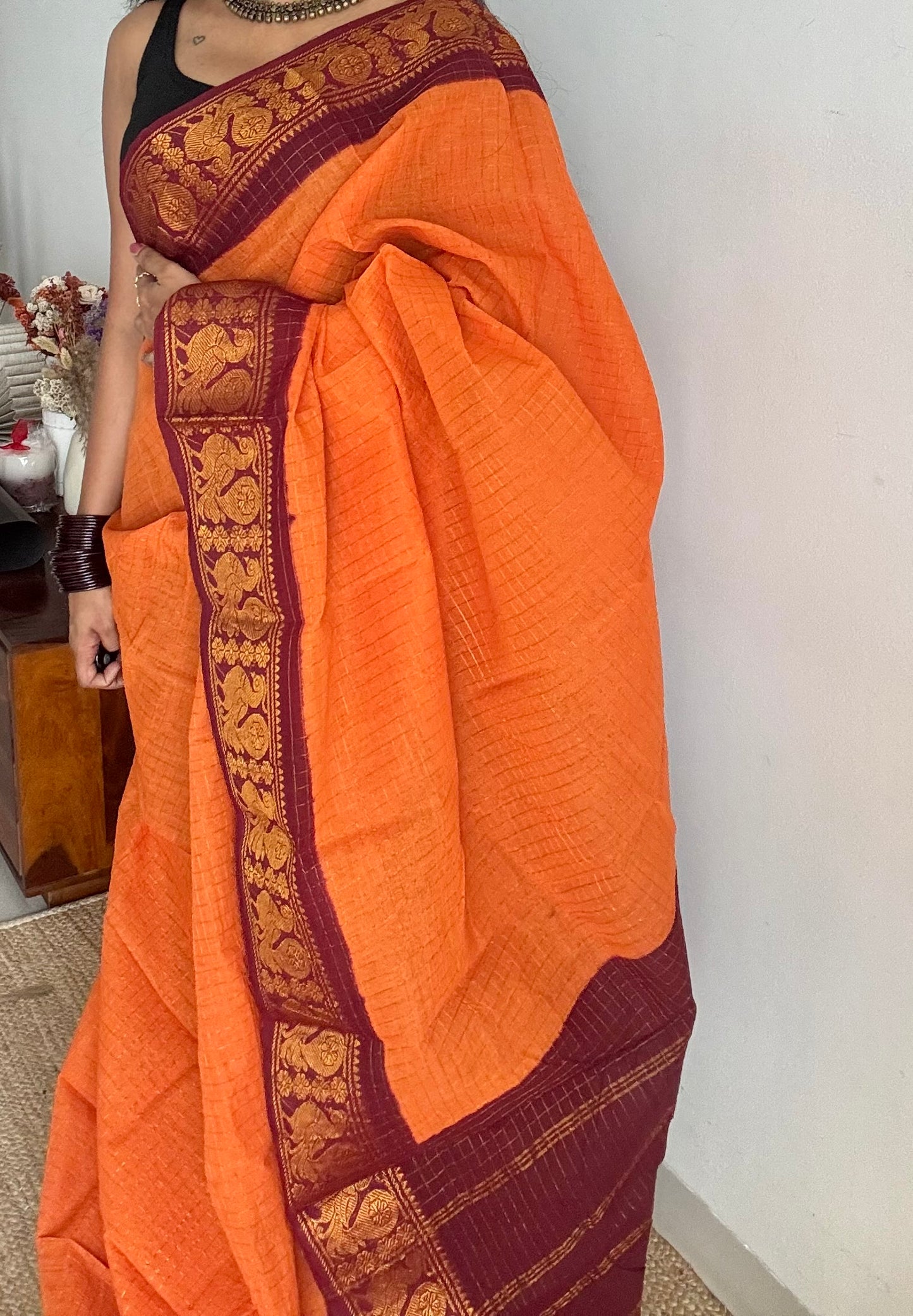 Orange with maroon contrast zari checkered sungudi, kattuchayam dyed madurai cotton - YCCOTNMSAP161