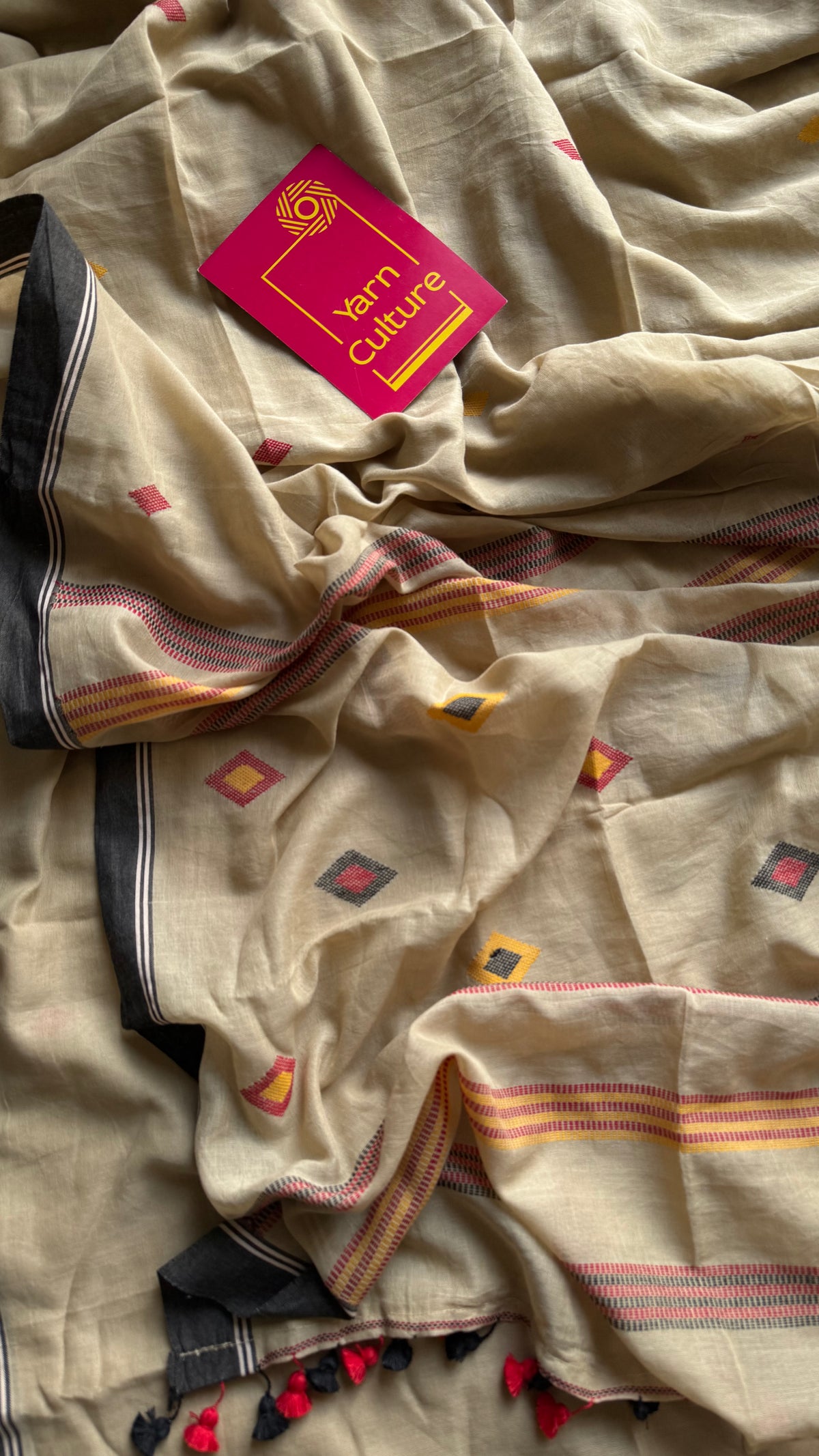 Handloom Bengal soft cotton saree, beige with woven buttas and black borders - YCBCMCSE39