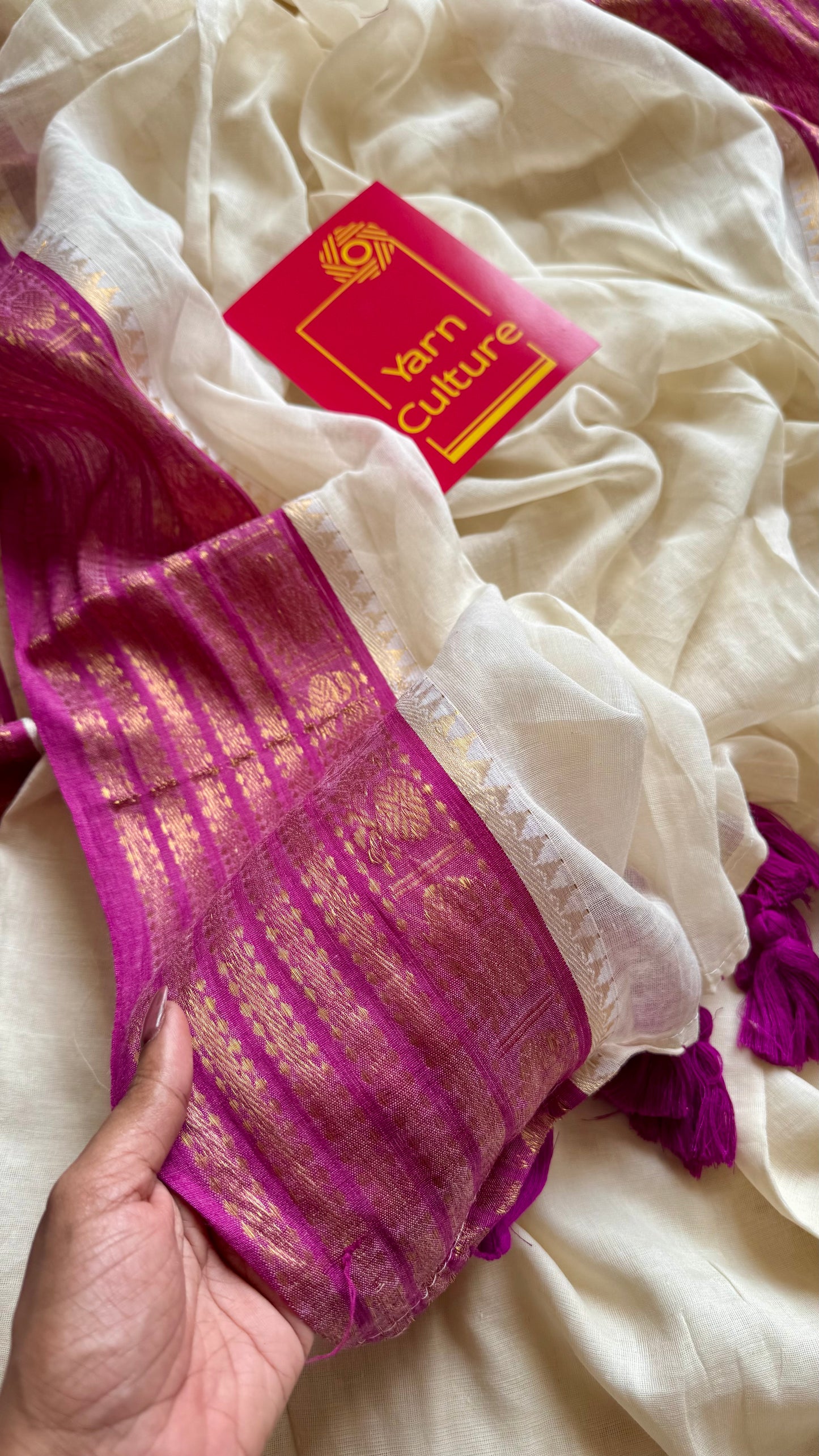 Ivory mul saree, purple pink kanchi border - YCIEON17