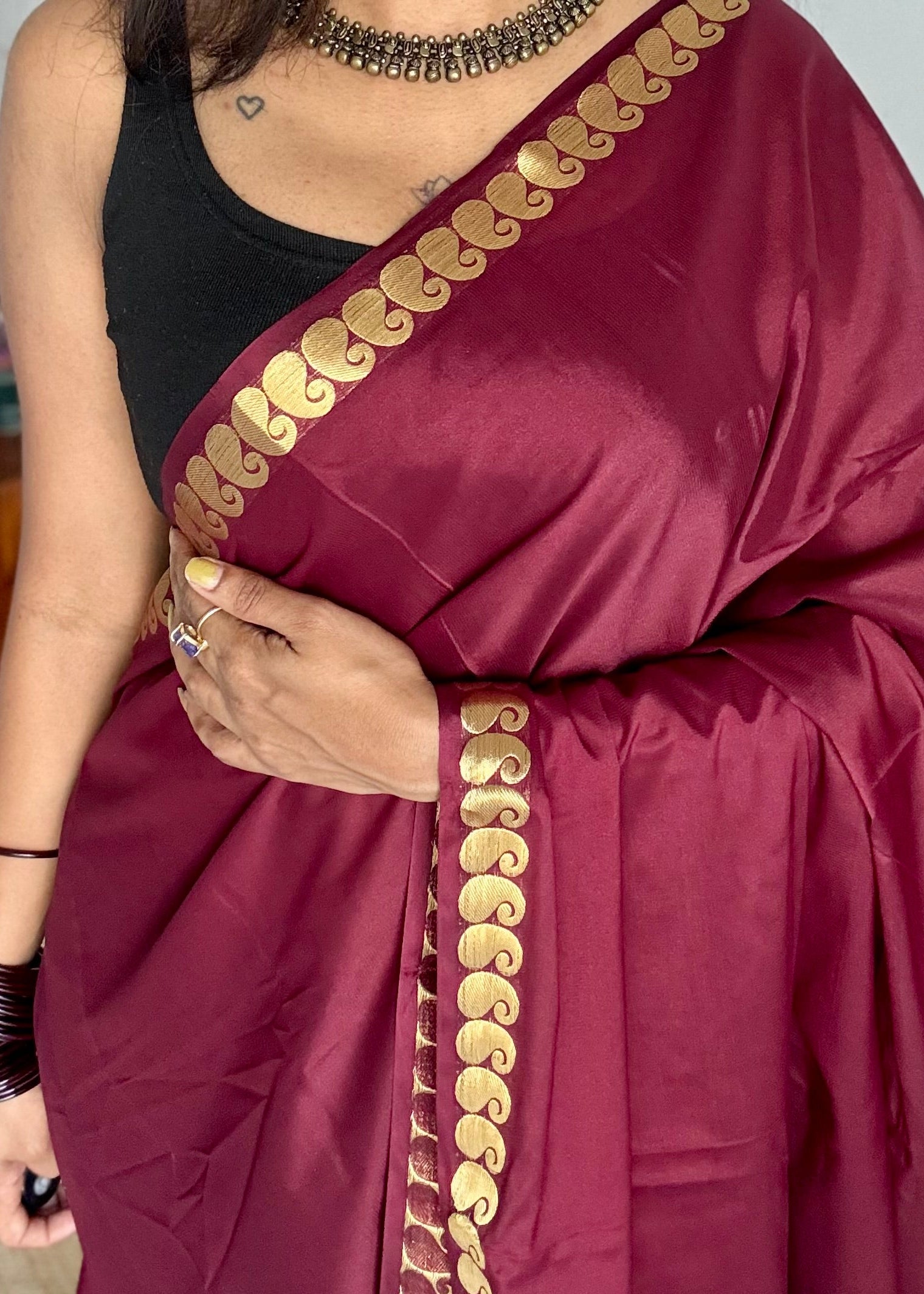 mysore semi crepe silk saree, mango motif zari border saree, mysore silk saree, lightweight silk saree, festive silk saree, traditional silk saree