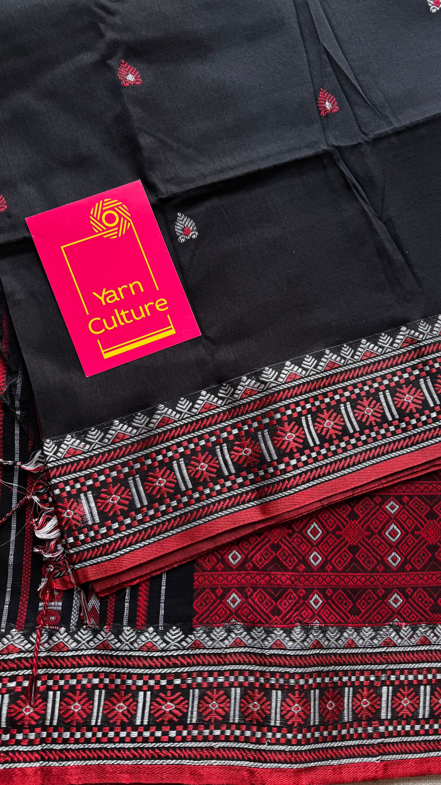 Banshori (বাঁশৰী) - Flute, evoking harmony and melody in the balance of colors, soft cotton - YCHOTEAJA207