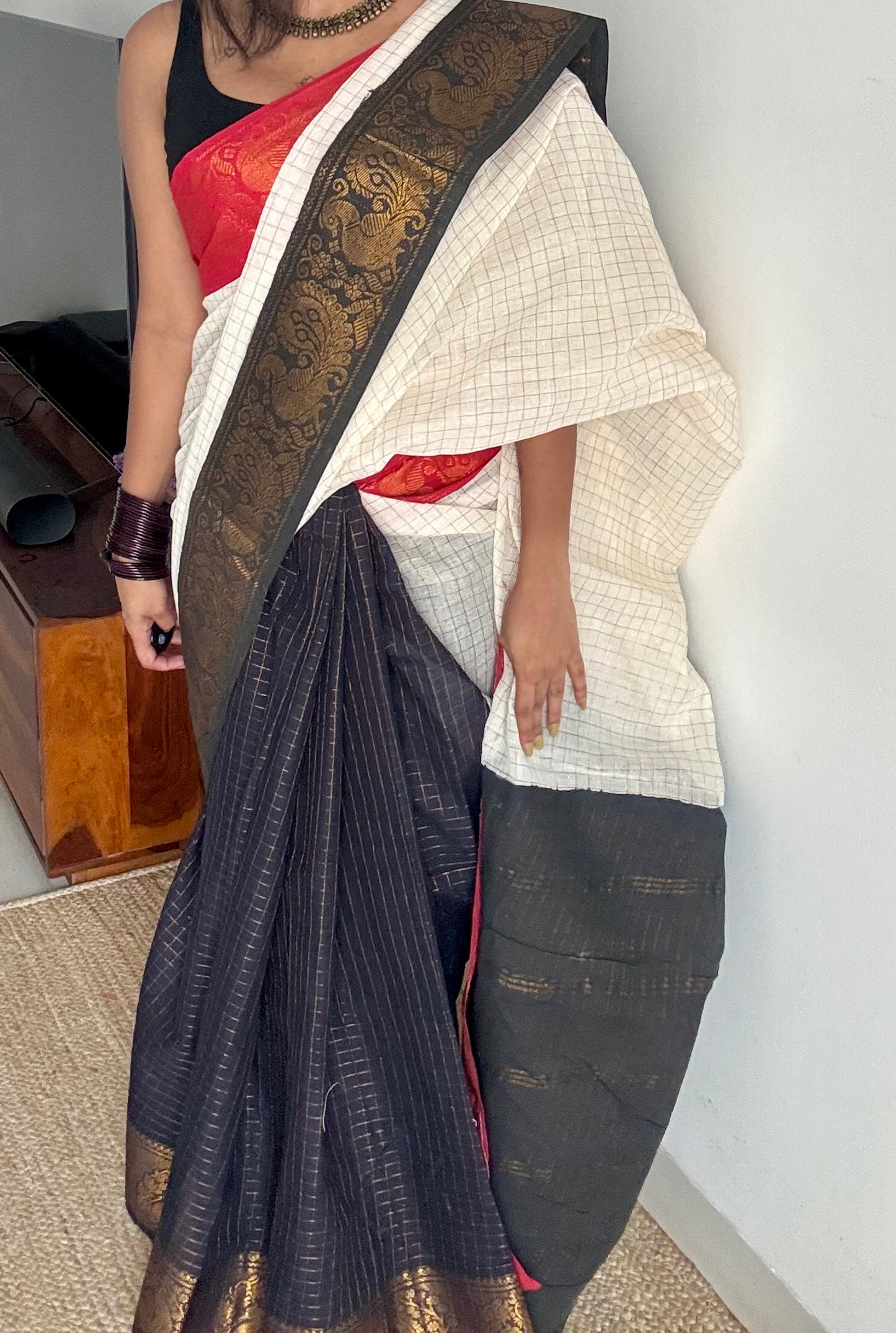 Ivory and red with black, sungudi cotton half-half saree - YCCOTNMSFE375