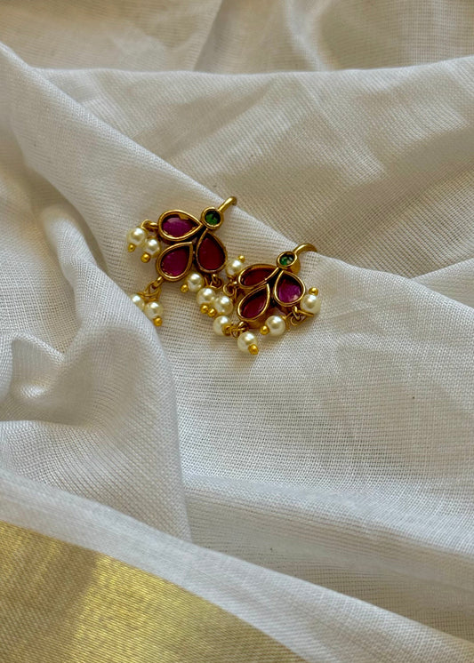 Bugadi clip-on (non pierced), ruby, white - YCGPBU687