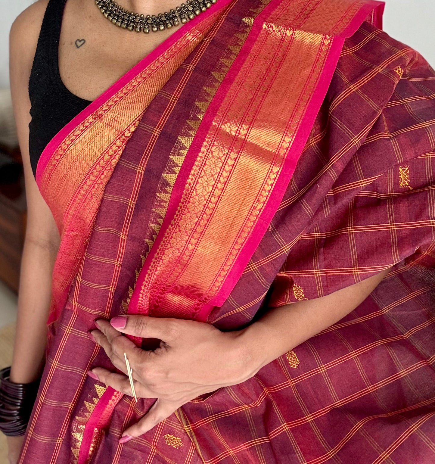 Maroon and fuchsia pink contrast, checkered Chettinad cotton saree - YCCOTNMA266