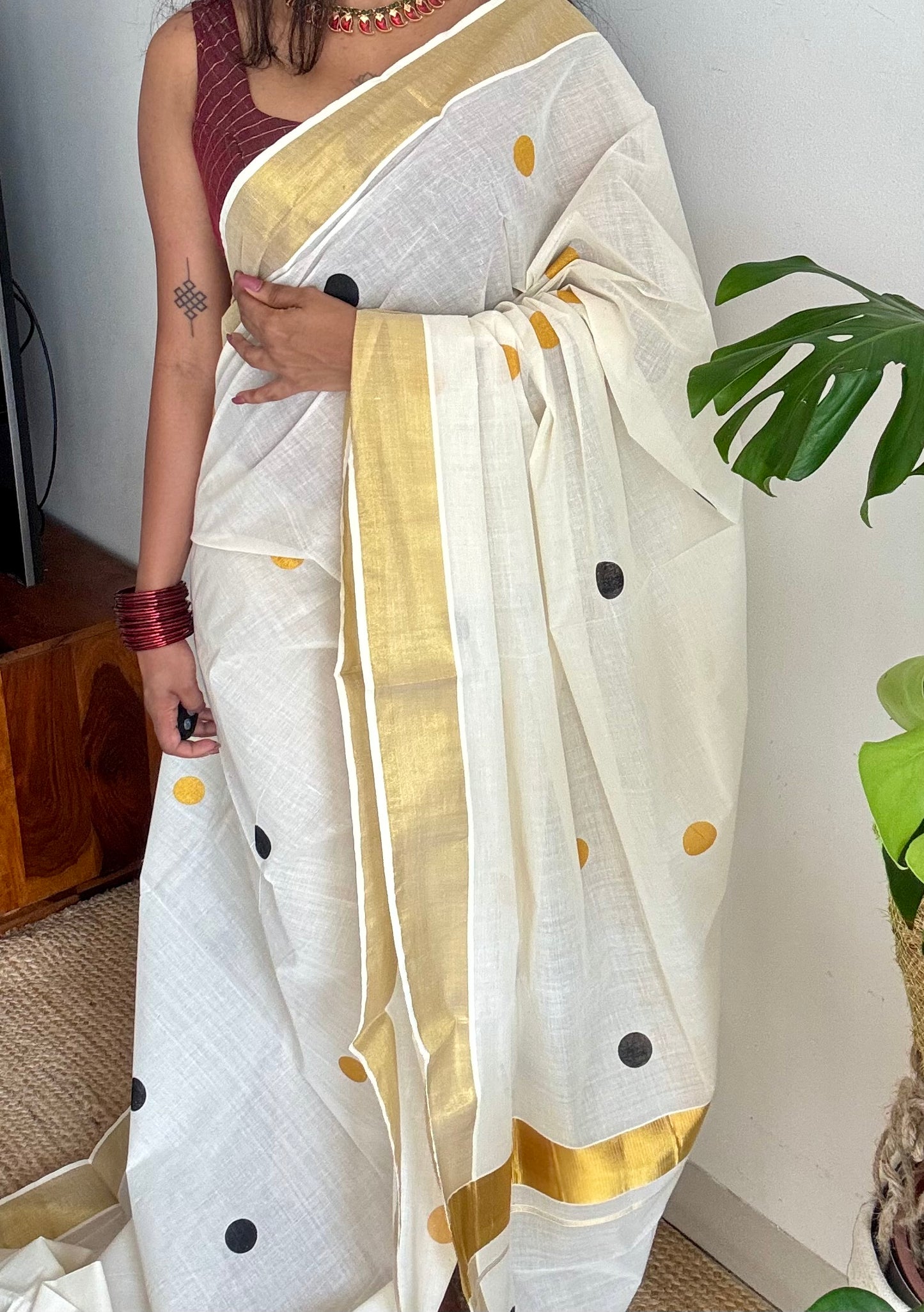 Ivory and gold soft cotton kasavu saree, black and yellow polka - YCIEON72
