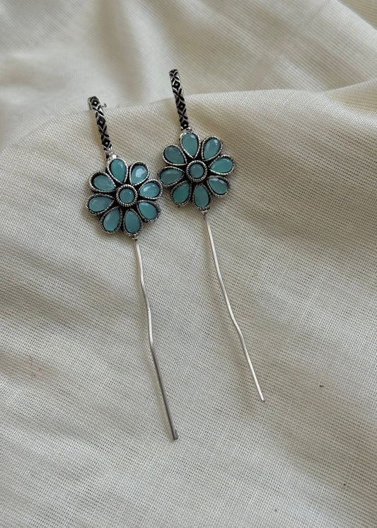 Oxidised silver, powder blue stone, floral earcuff - YCOSEEC295