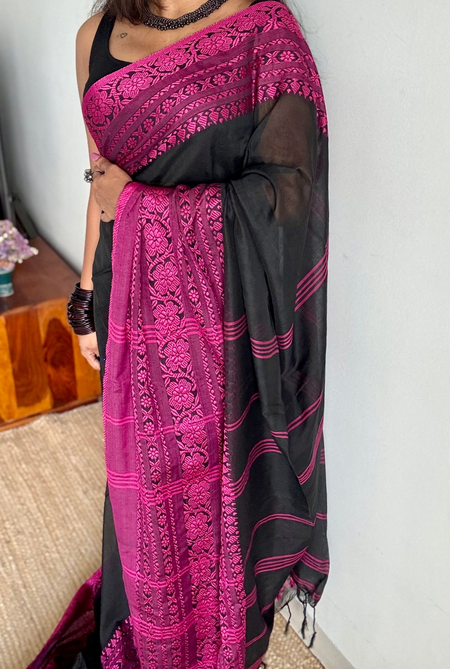 Black with magenta threadwork, begampuri soft cotton - YCBCBPJA197