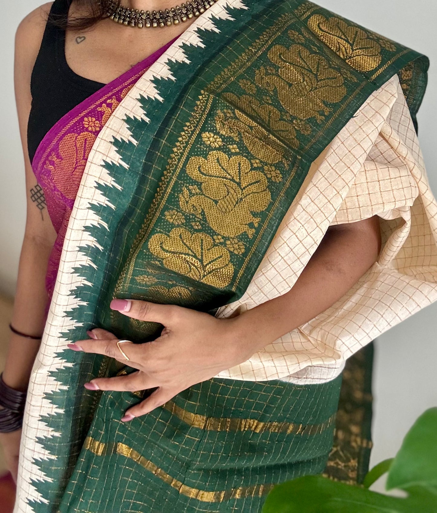 Sungudi cotton checks, ivory gold base, magenta and dark green dual tone border, soft cotton - YCCOTNMSJUL07