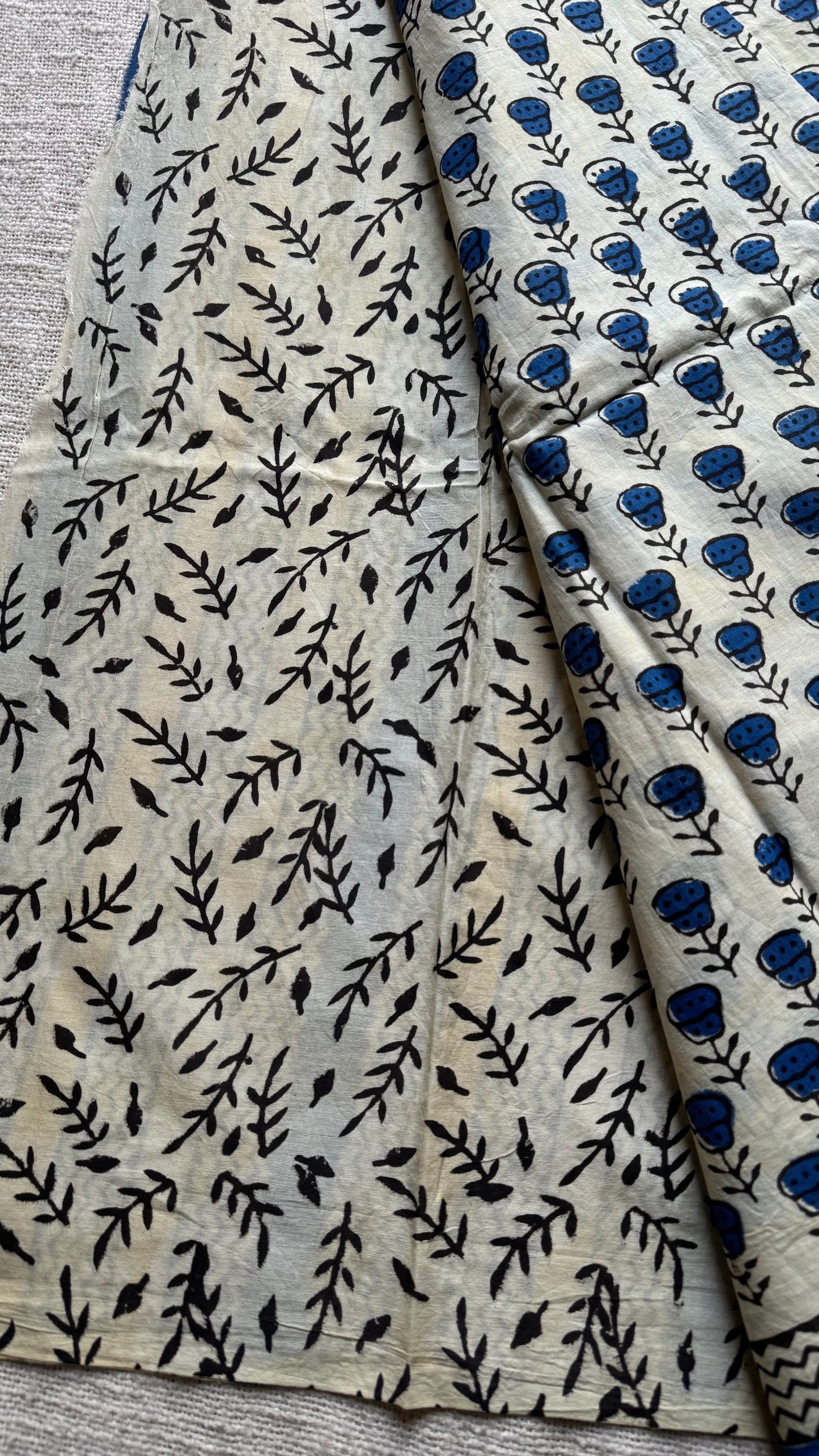 Beige with blue flowers, block printed soft cotton saree -YCTORCMA09