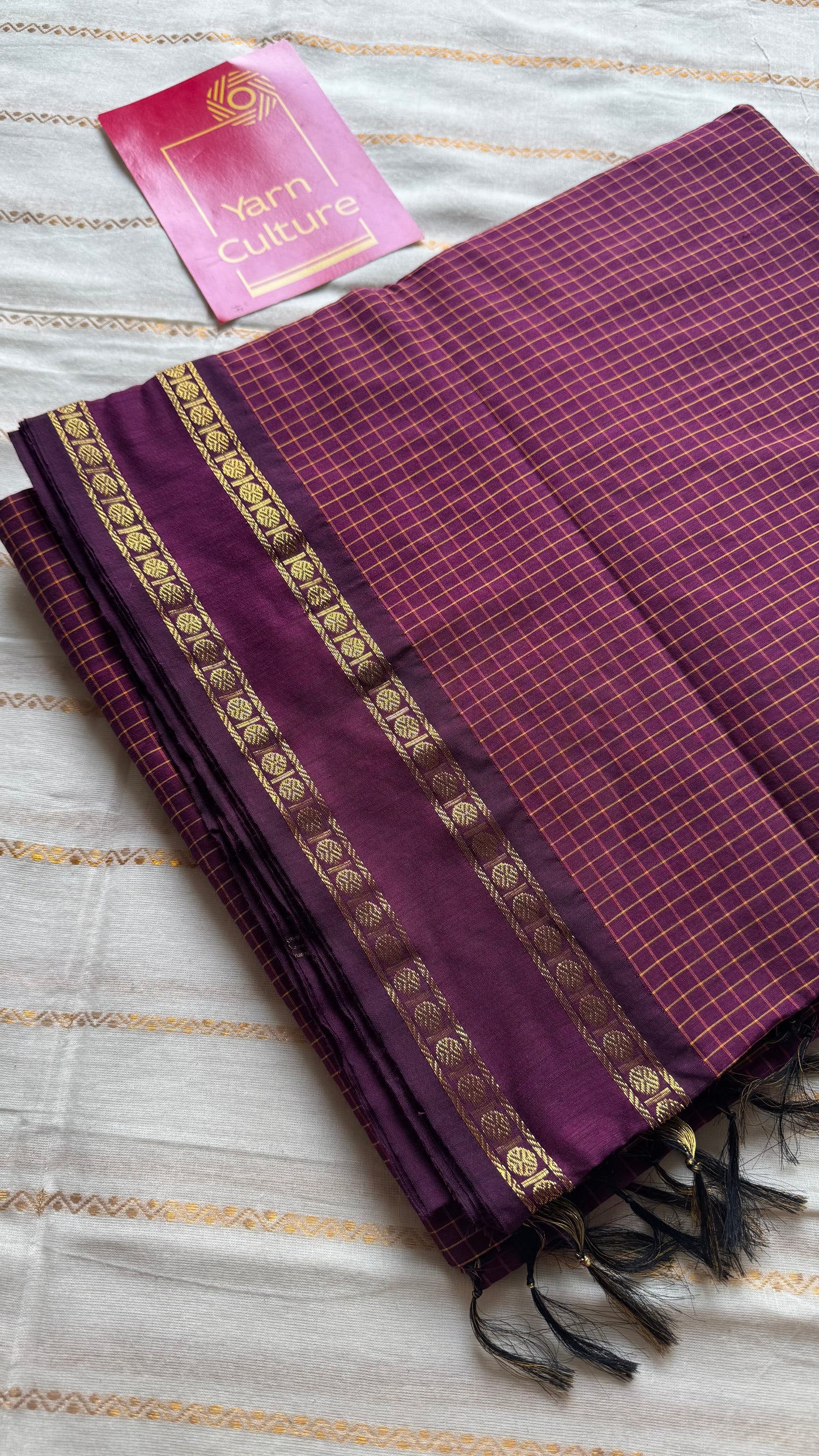 Dark berry pink (light burgundy), arani checks saree, cotton silk - YCCOTNAUG17