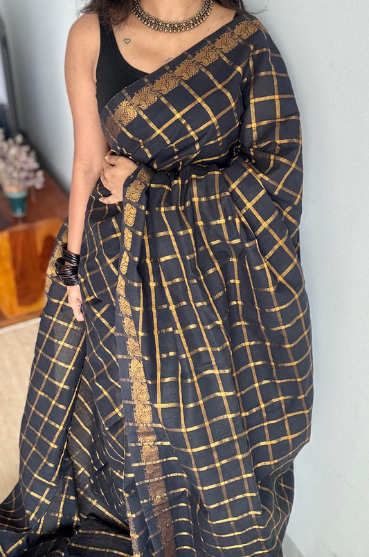 Black pavithra kattam sungudi, madurai cotton - YCCOTNSEMS03