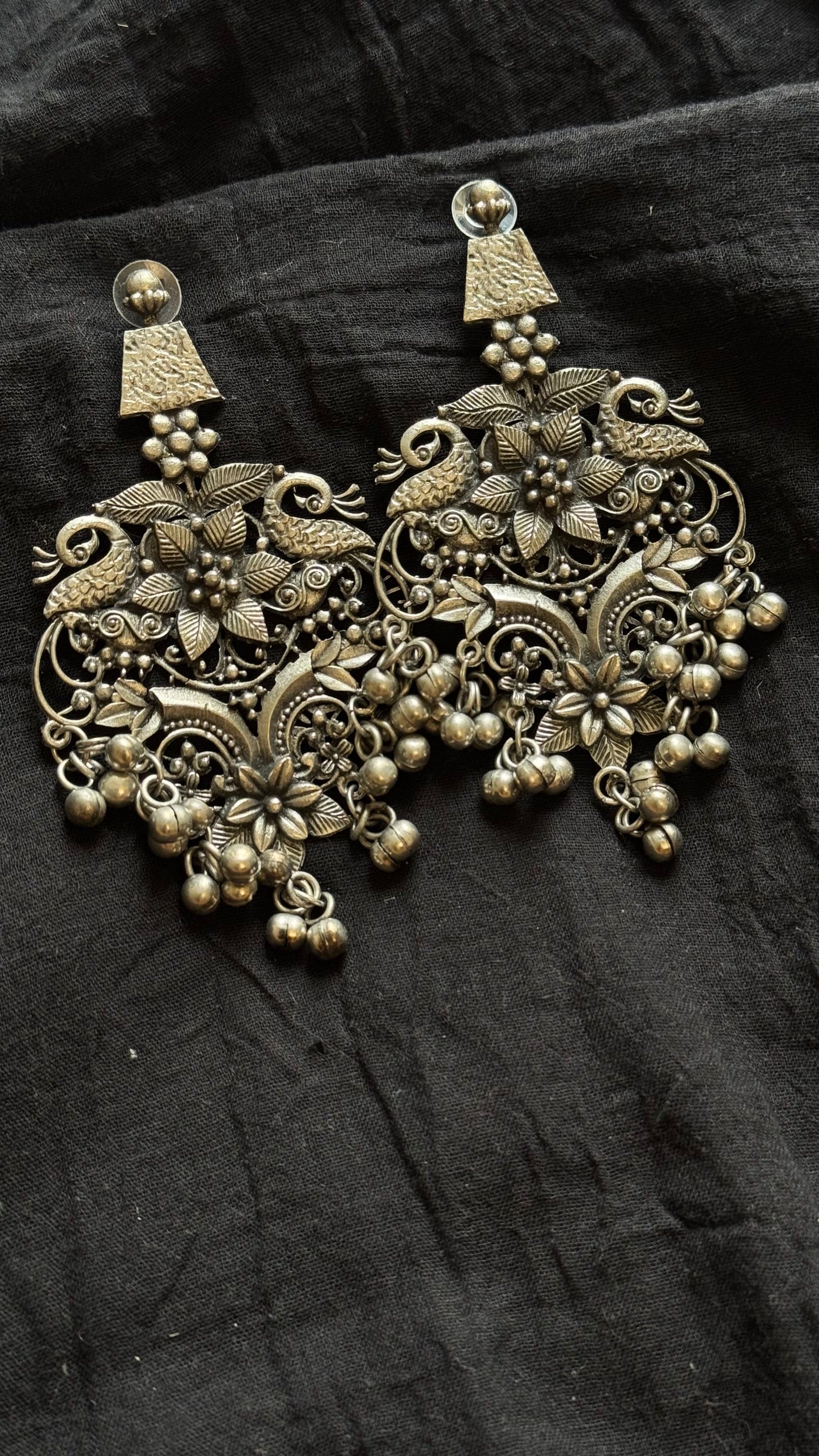 Lightweight oxidised silver dangle earrings - YCOSEJ700