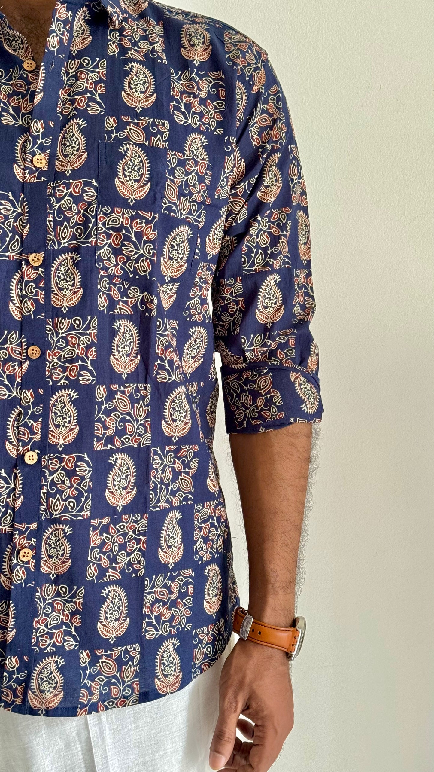 Navy Blue Paisley Block Printed Cotton Men's Full Sleeve Collared Shirt - YCMSEIE204