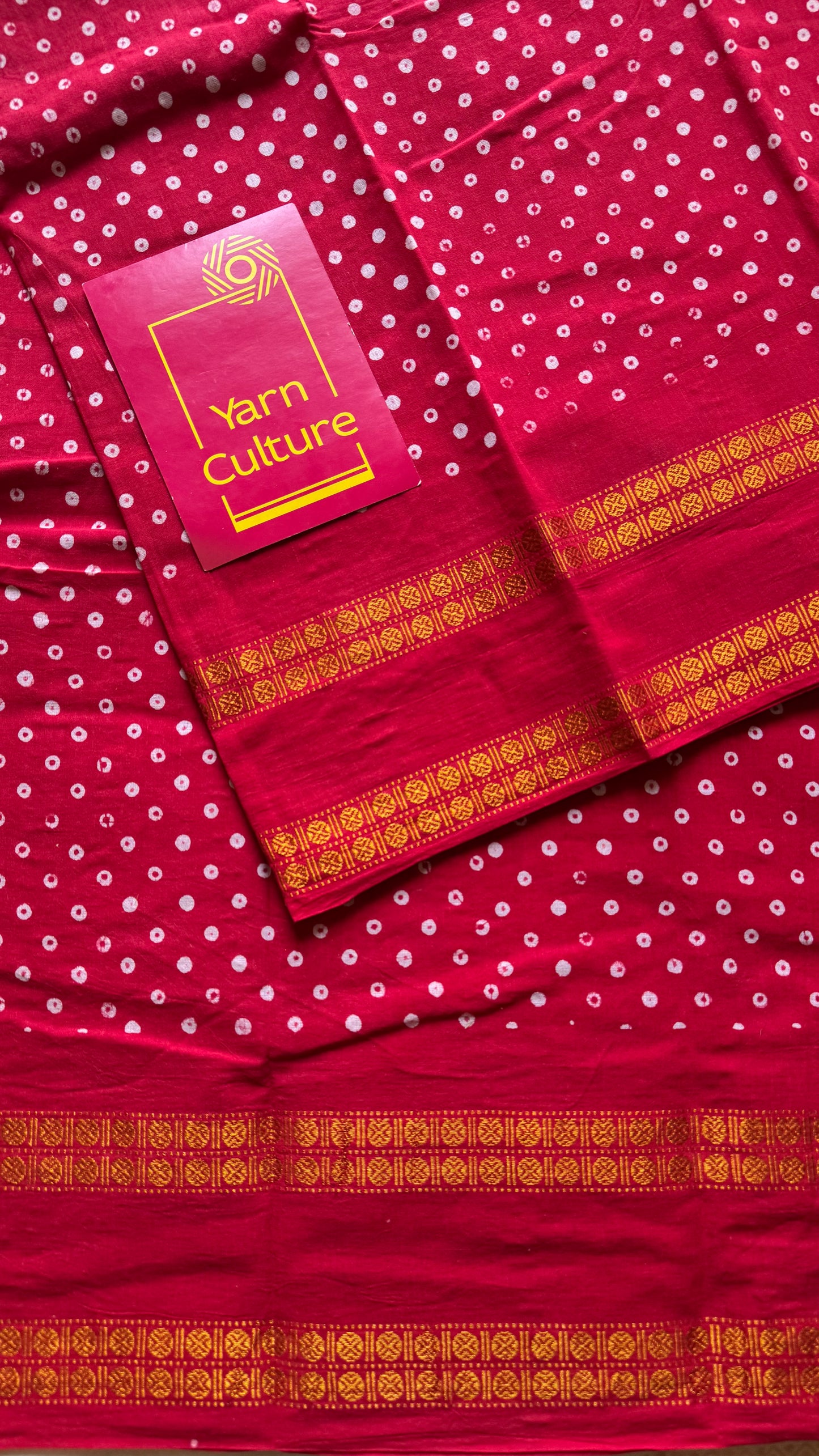 Red, wax dot printed sungudi, kattuchayam dyed madurai cotton - YCCOTNMSAP153
