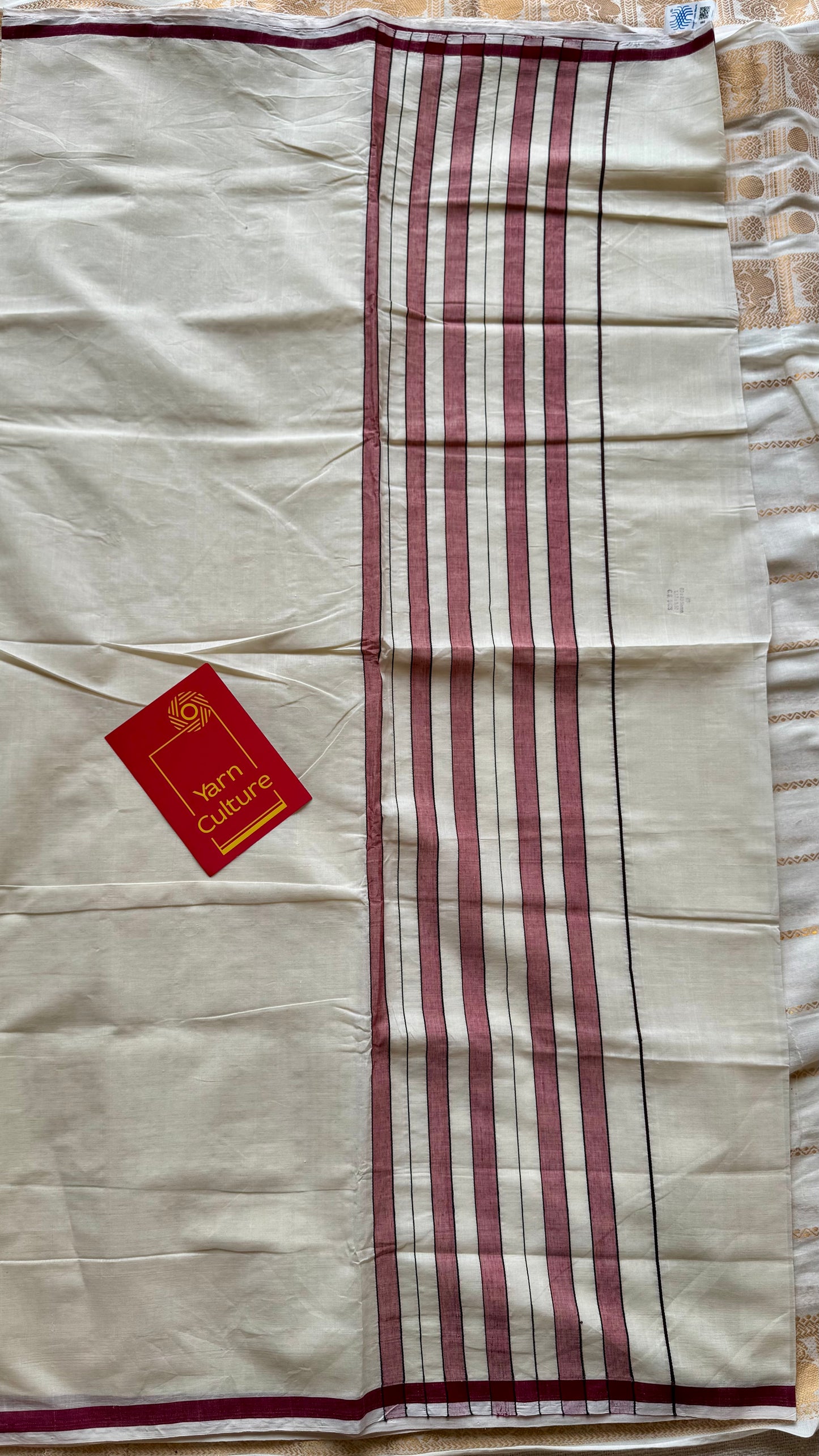 Handloom, woven in Chendamangalam Looms, ivory with maroon border, soft cotton saree - YCIEON151