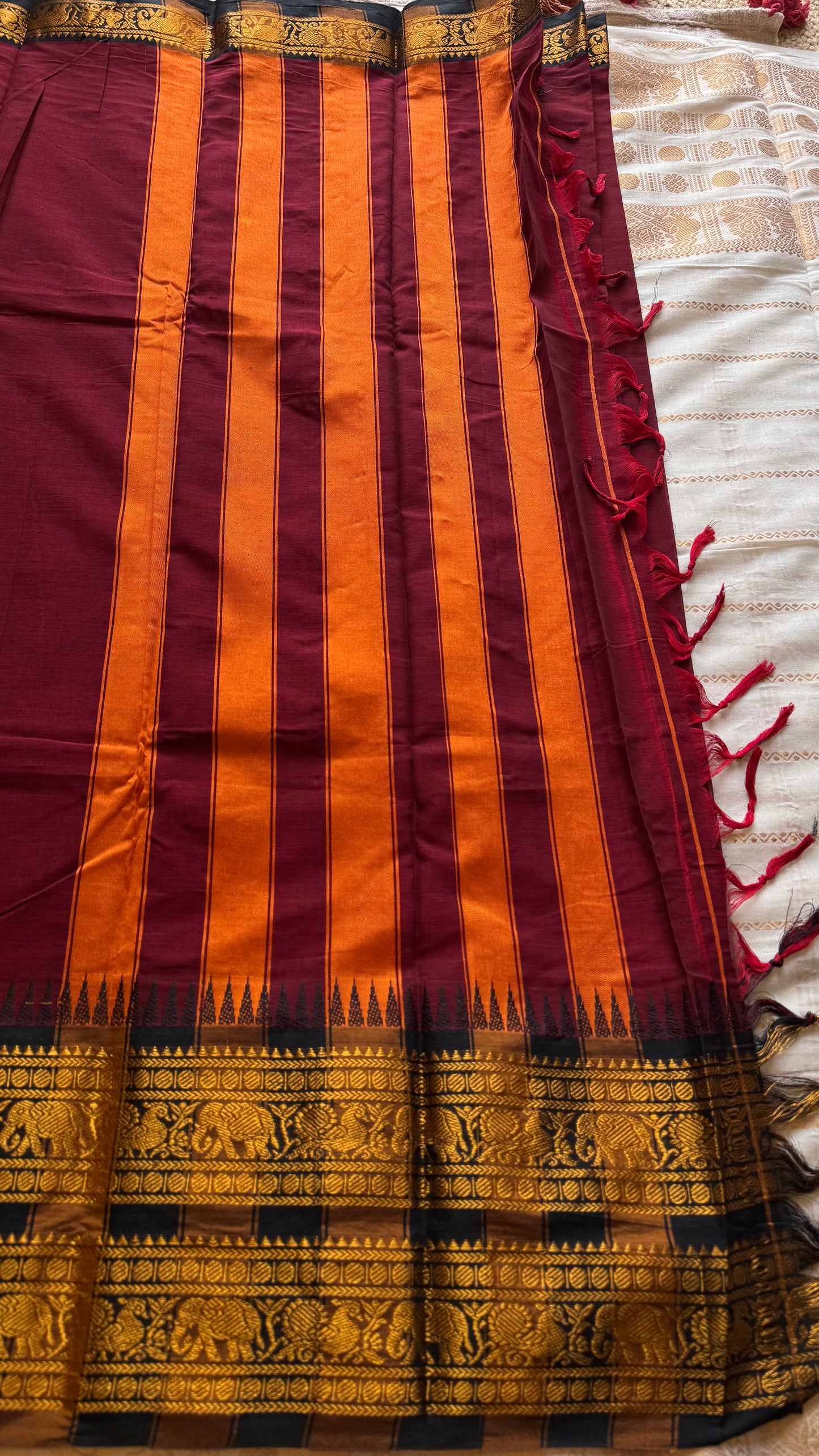 Kanchi cotton saree, dark red with black wide zari border - YCCOTNMA263