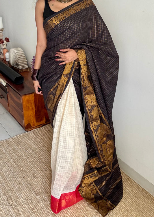 Black with ivory and red border, sungudi cotton half-half saree - YCCOTNIDMA312