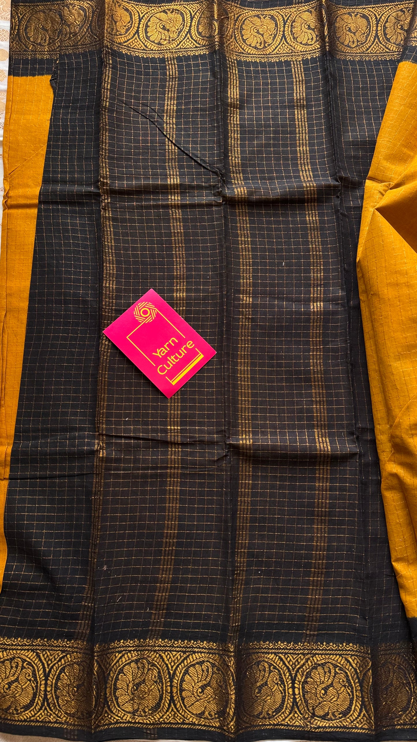 Yellow with black contrast zari checkered sungudi, kattuchayam dyed madurai cotton - YCCOTNMSAP94