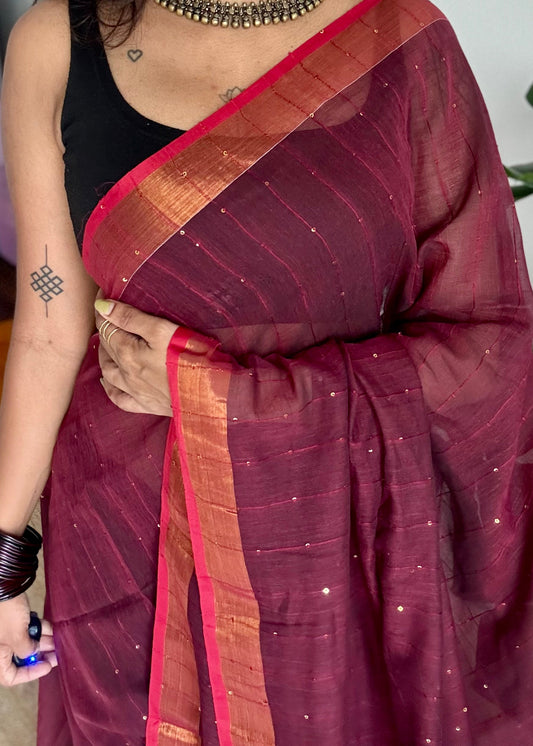 Maroon mul cotton saree with sequins and zari border - YCBCMCSE30