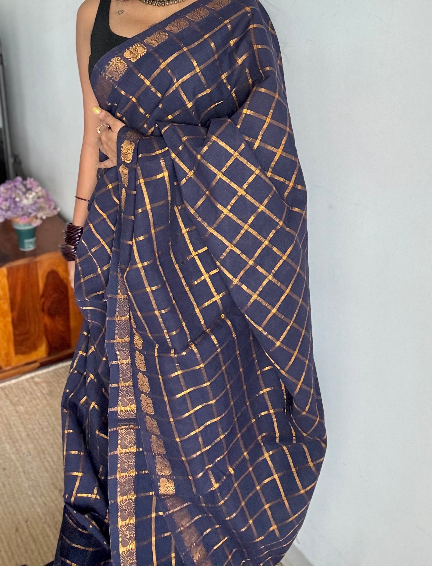 Dark blue pavithra kattam kattuchayam dyed madurai cotton saree - YCCOTNMSFE123