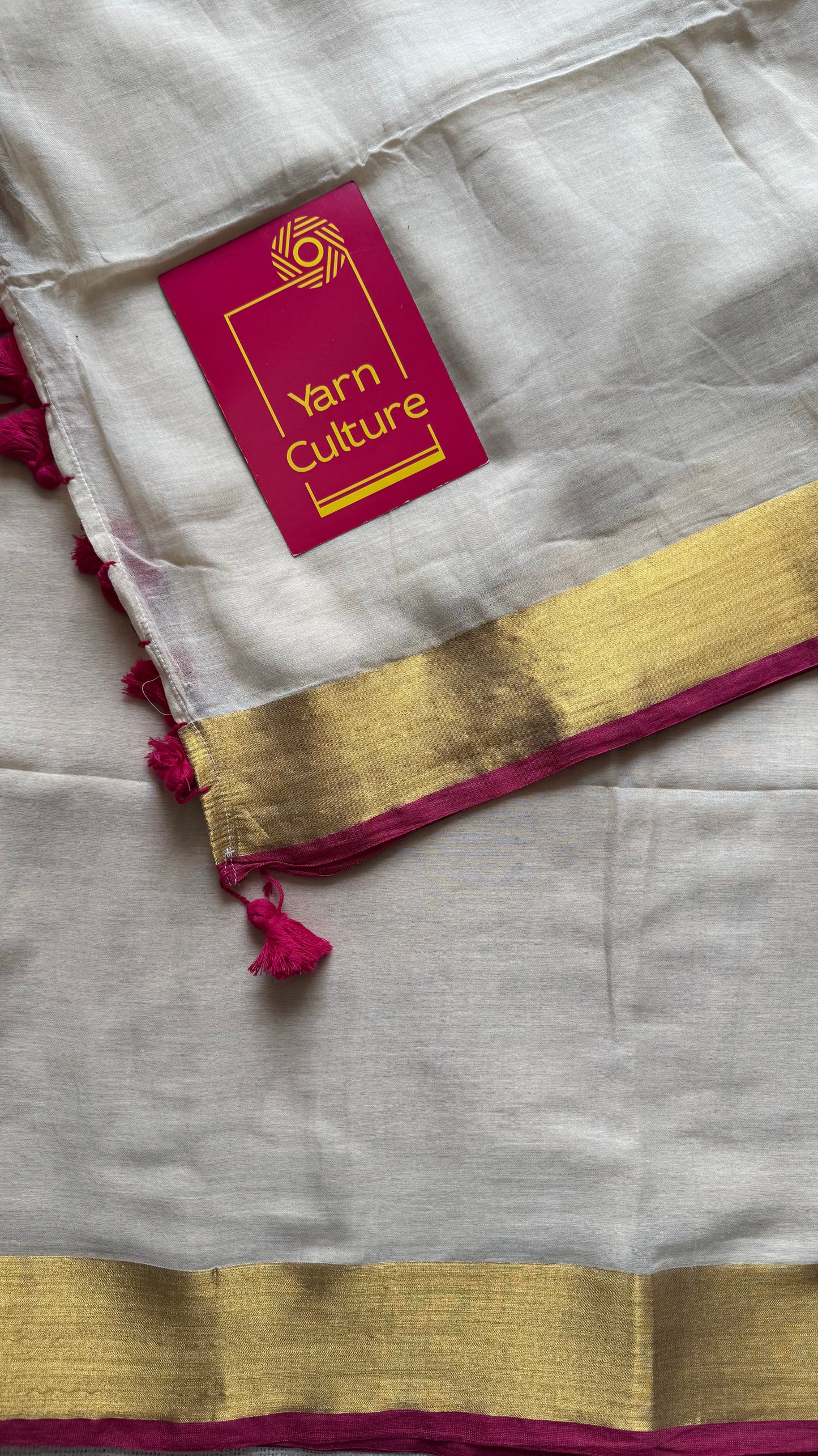 Beige tone with magenta border, mul cotton - YCONBCM230