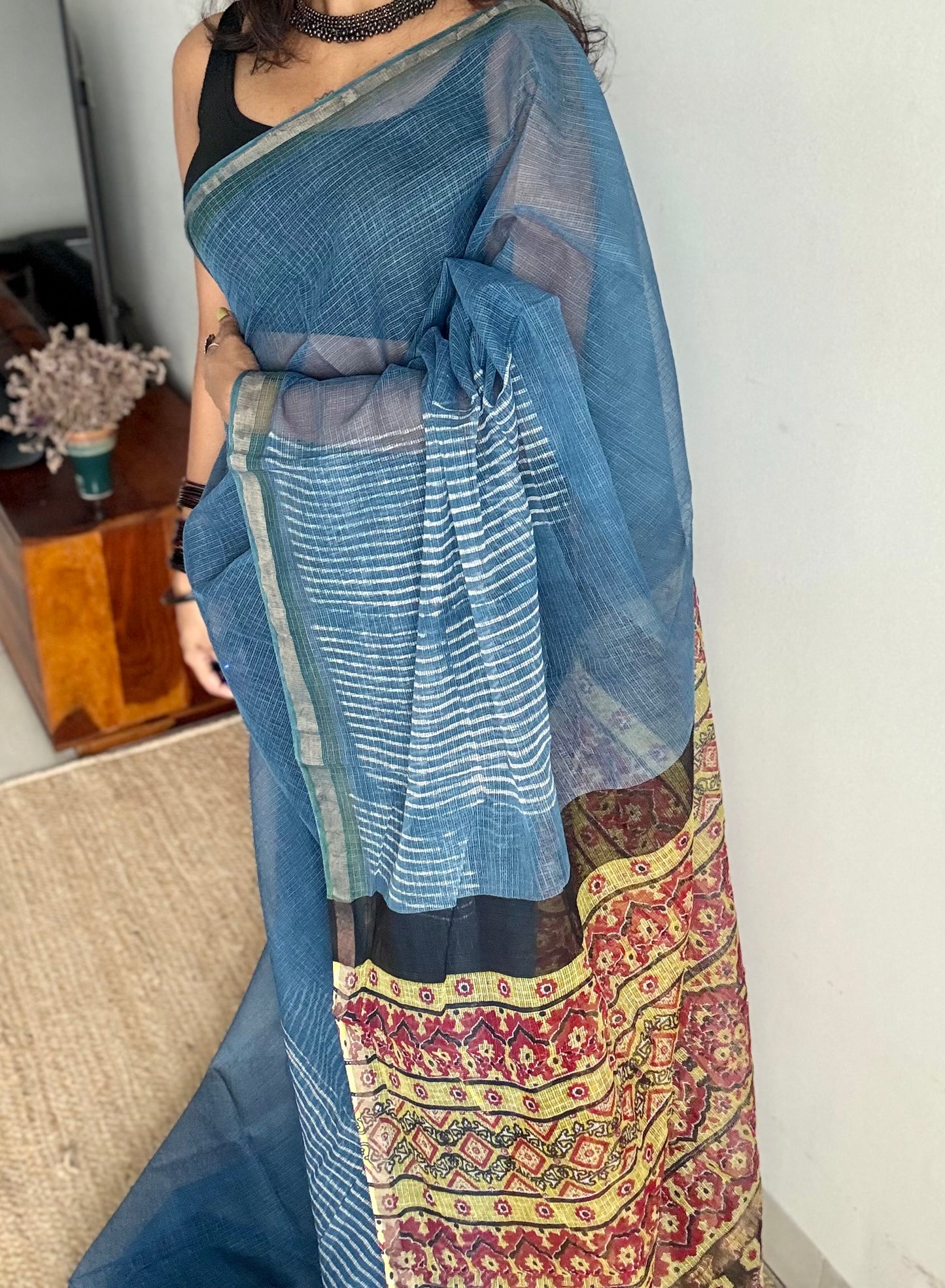 Neelvahini, Kota Doria with zari border - YCTOROCBP78