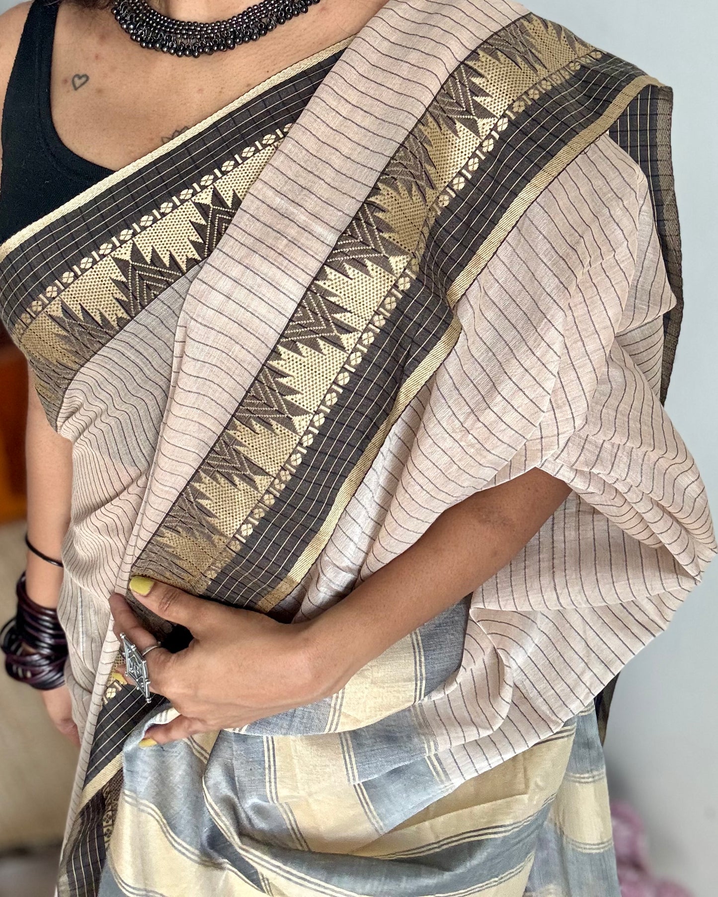 Cream striped premium narayanpet soft cotton, with temple motif and checkered border - YCWOTDNPNO83