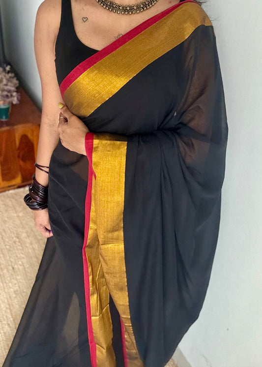Black mul with antique gold zari border - YCBCMCLSE23
