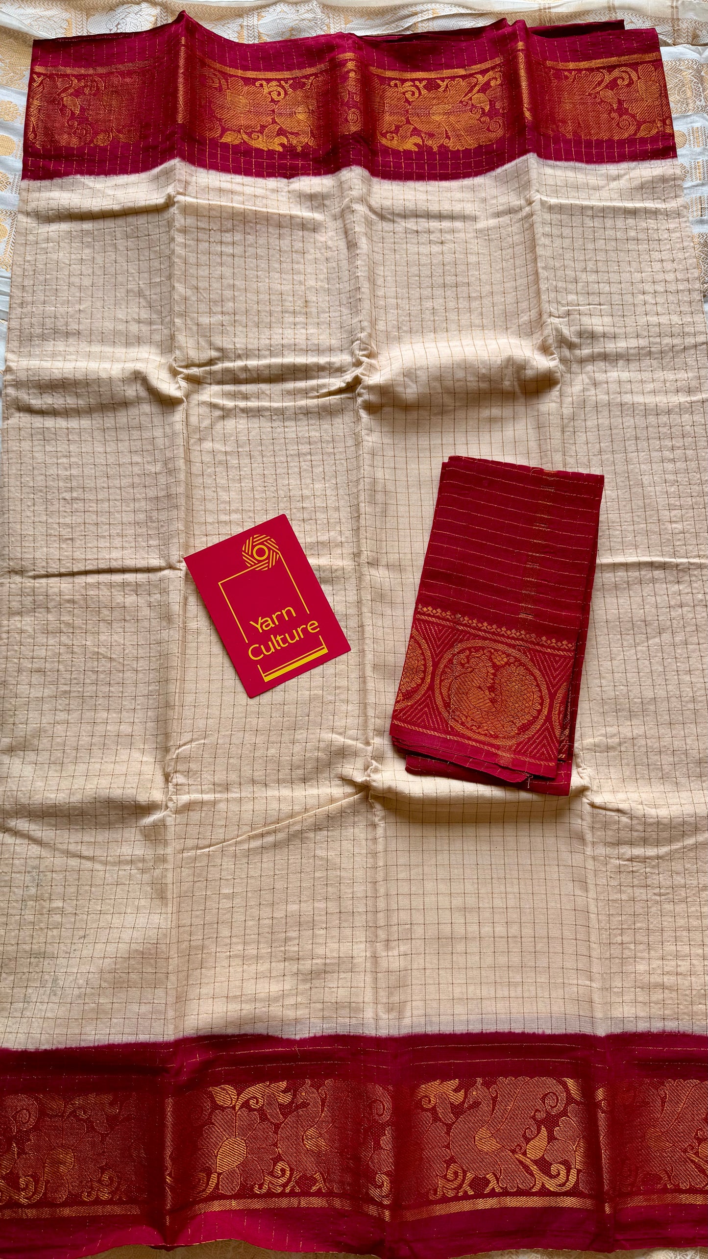 Ivory with red contrast zari checkered sungudi, kattuchayam dyed madurai cotton - YCIEON94