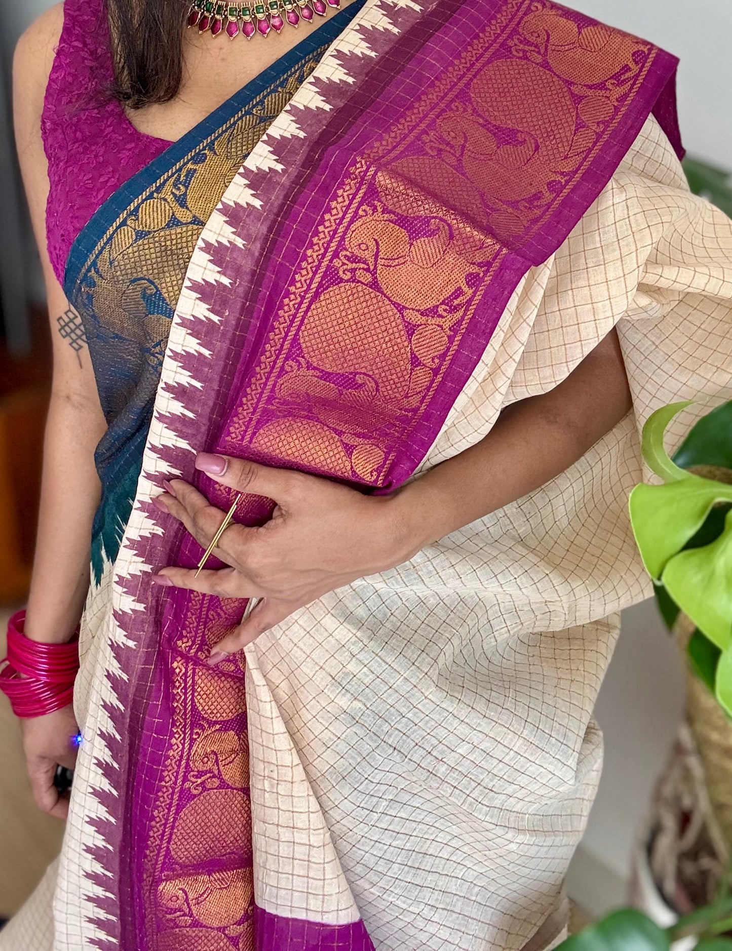 Sungudi cotton checks, ivory gold base, teal and magenta dual tone border, soft cotton - YCIEON100