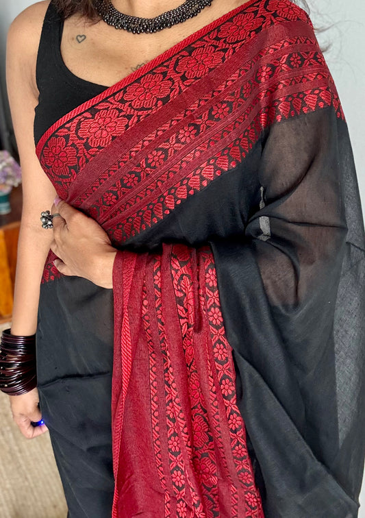 Black with red threadwork, begampuri soft cotton - YCBCBPJA196