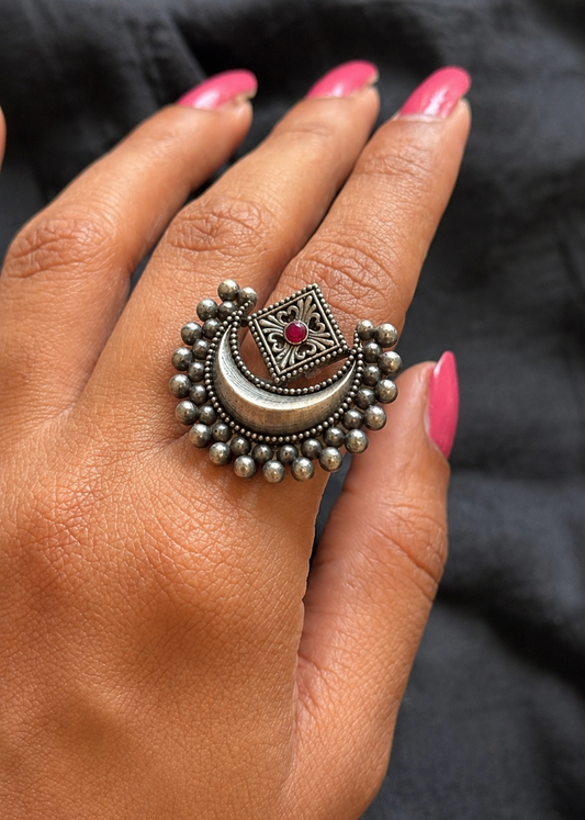 Adjustable ring, half moon ring, red stone - YCOSFR602