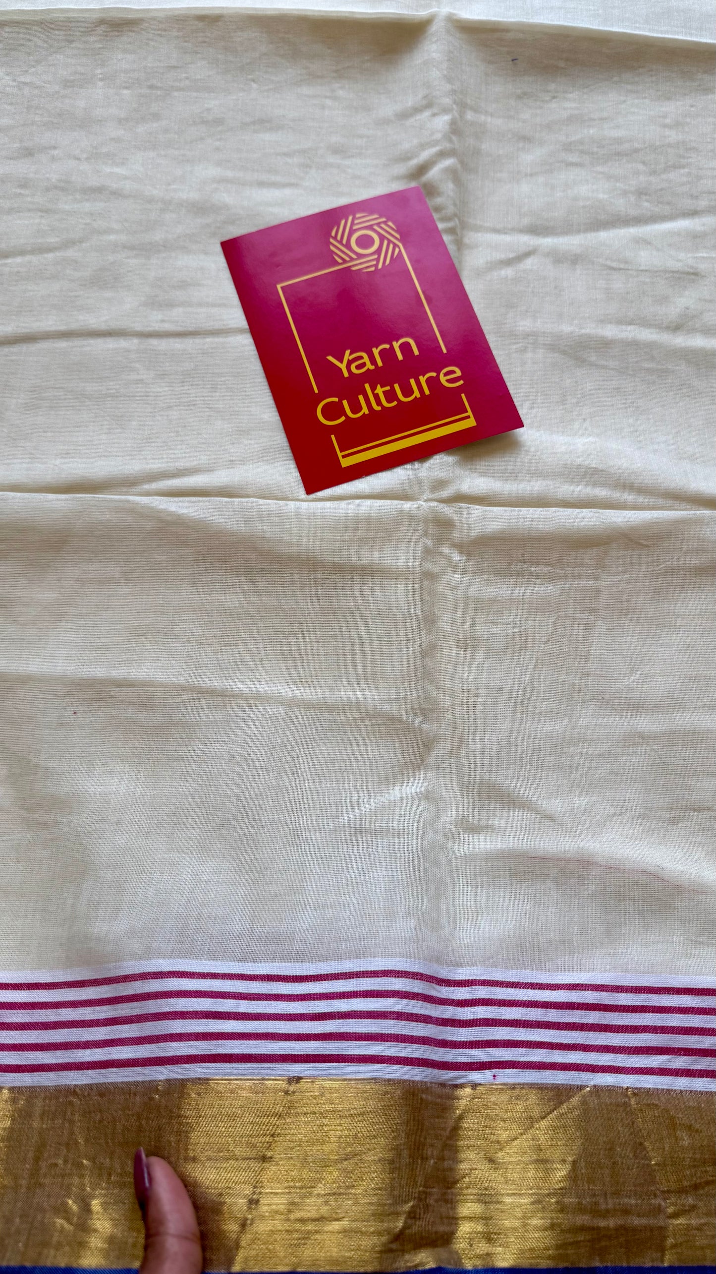 Ivory mul saree, blue and red striped border - YCIEON20