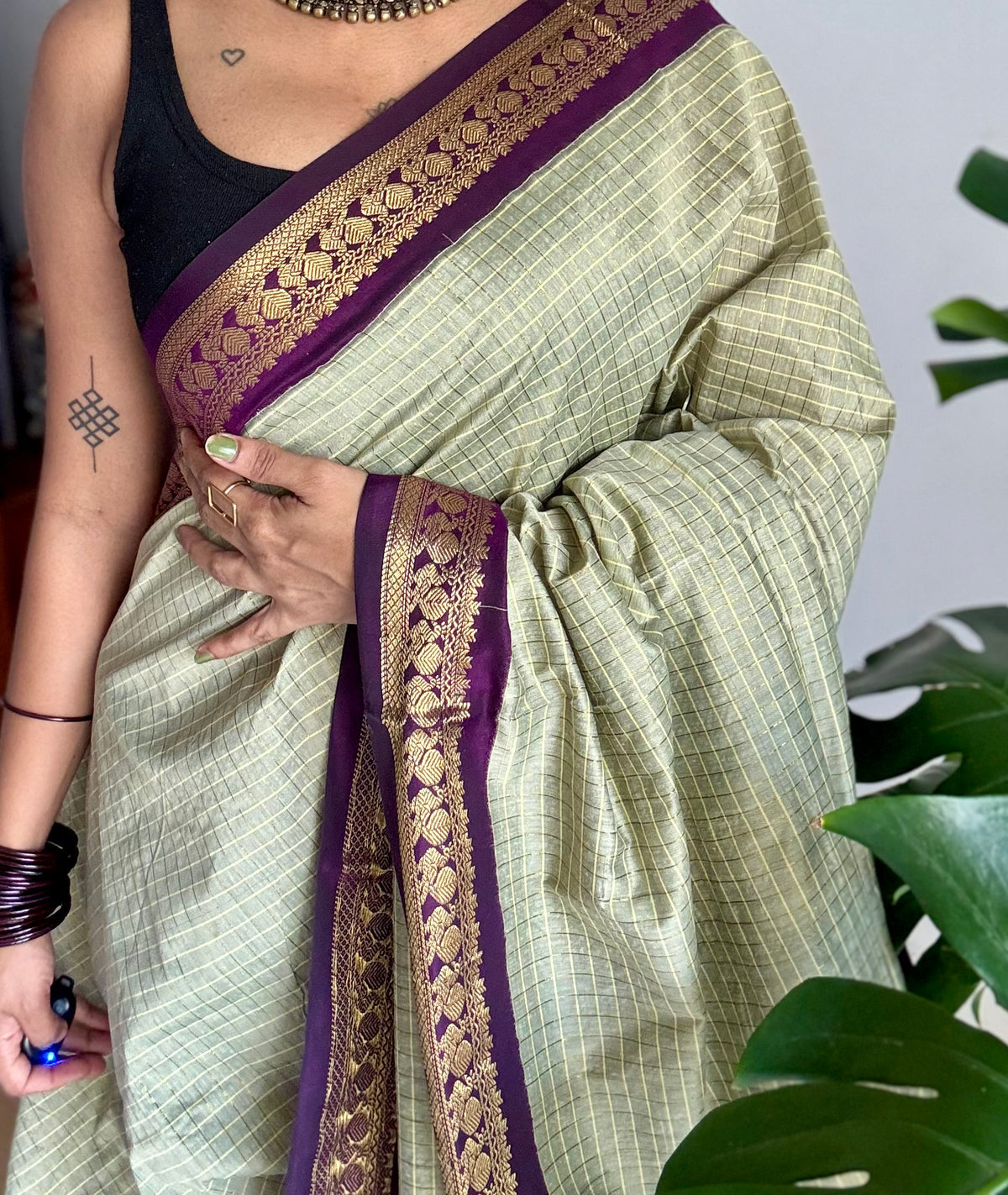 Warm grey with purple, zari checkered saree, cotton silk - YCCOTNKCOC105