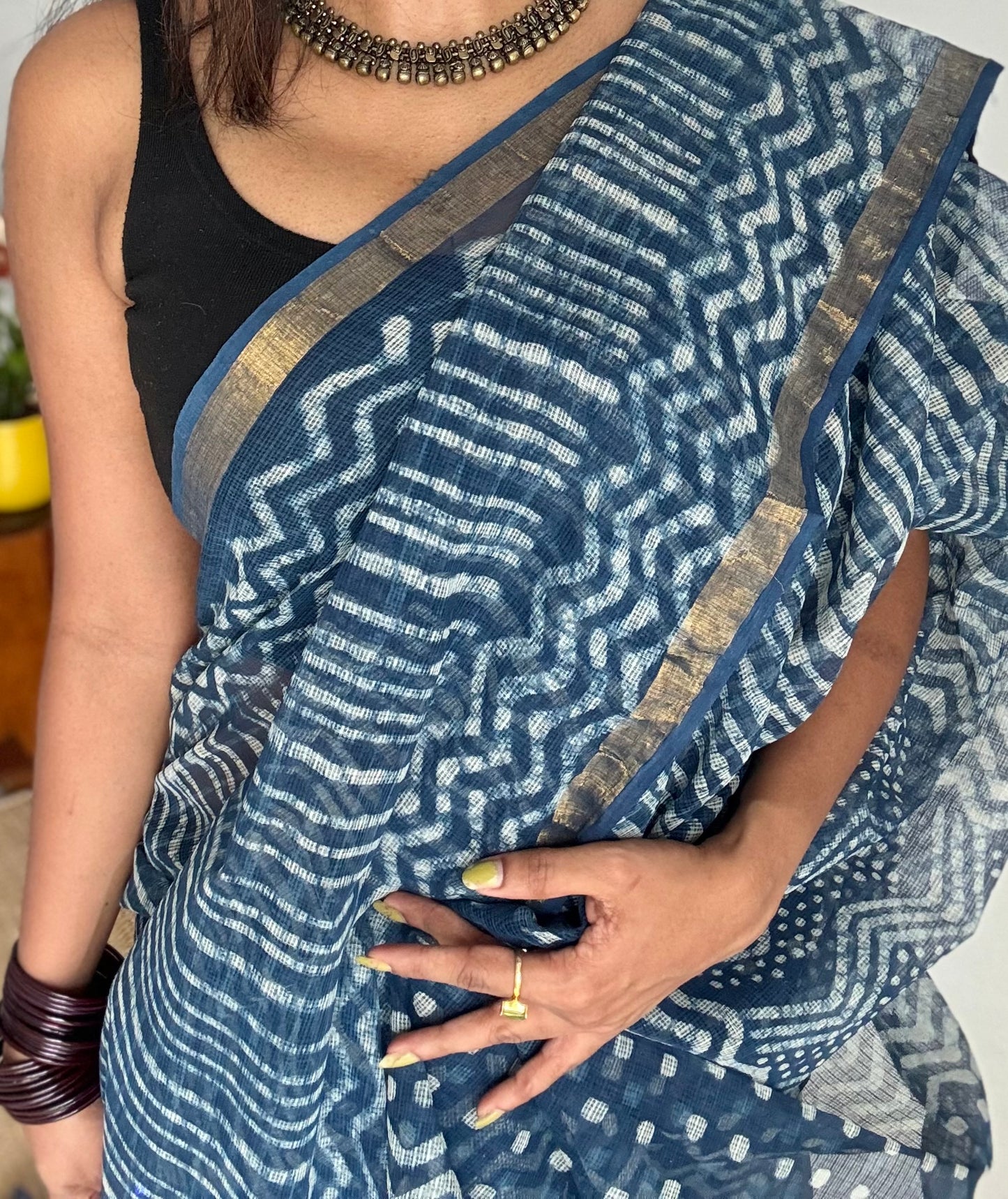 Zig Zag Zindagi - Indigo kota doria saree, with gold zari border - YCTORKDAP05