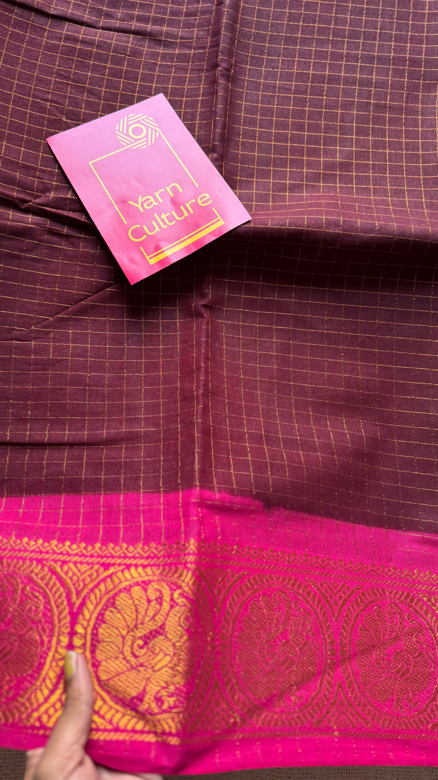 Dark maroon with hot pink checkered sungudi, madurai cotton - YCCOTNSUDE41