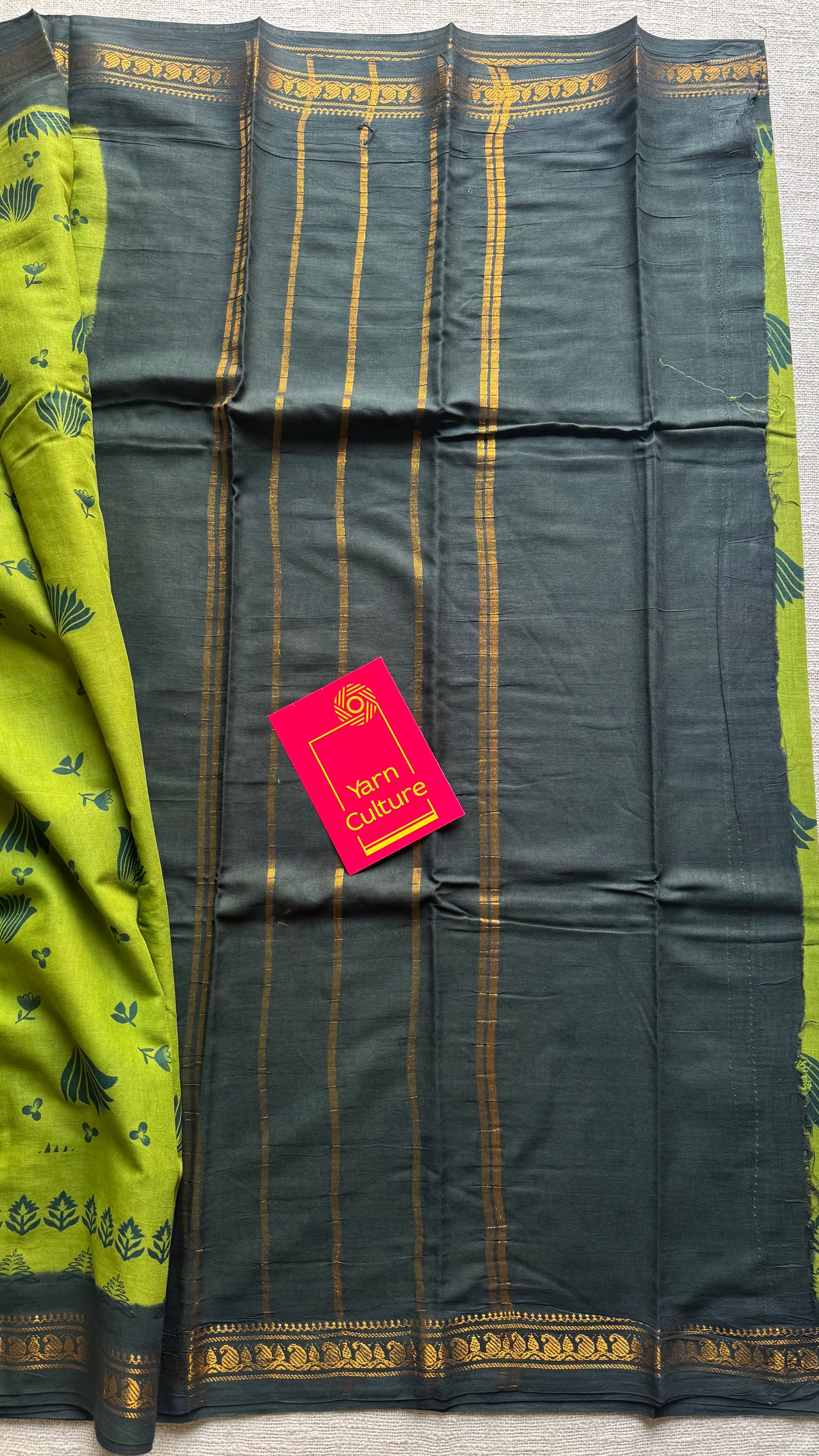 Light green with dark green, motif printed, kattuchayam dyed madurai sungudi cotton saree - YCCOTNMSFE75