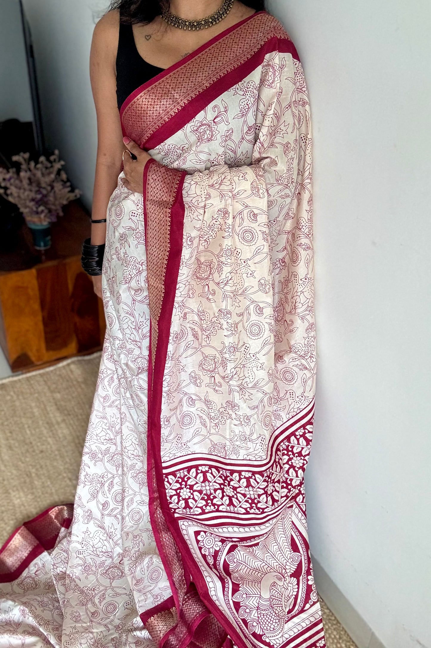 White and red contrast, printed kalamkari, semi-tussar - YCWOTDSTK01