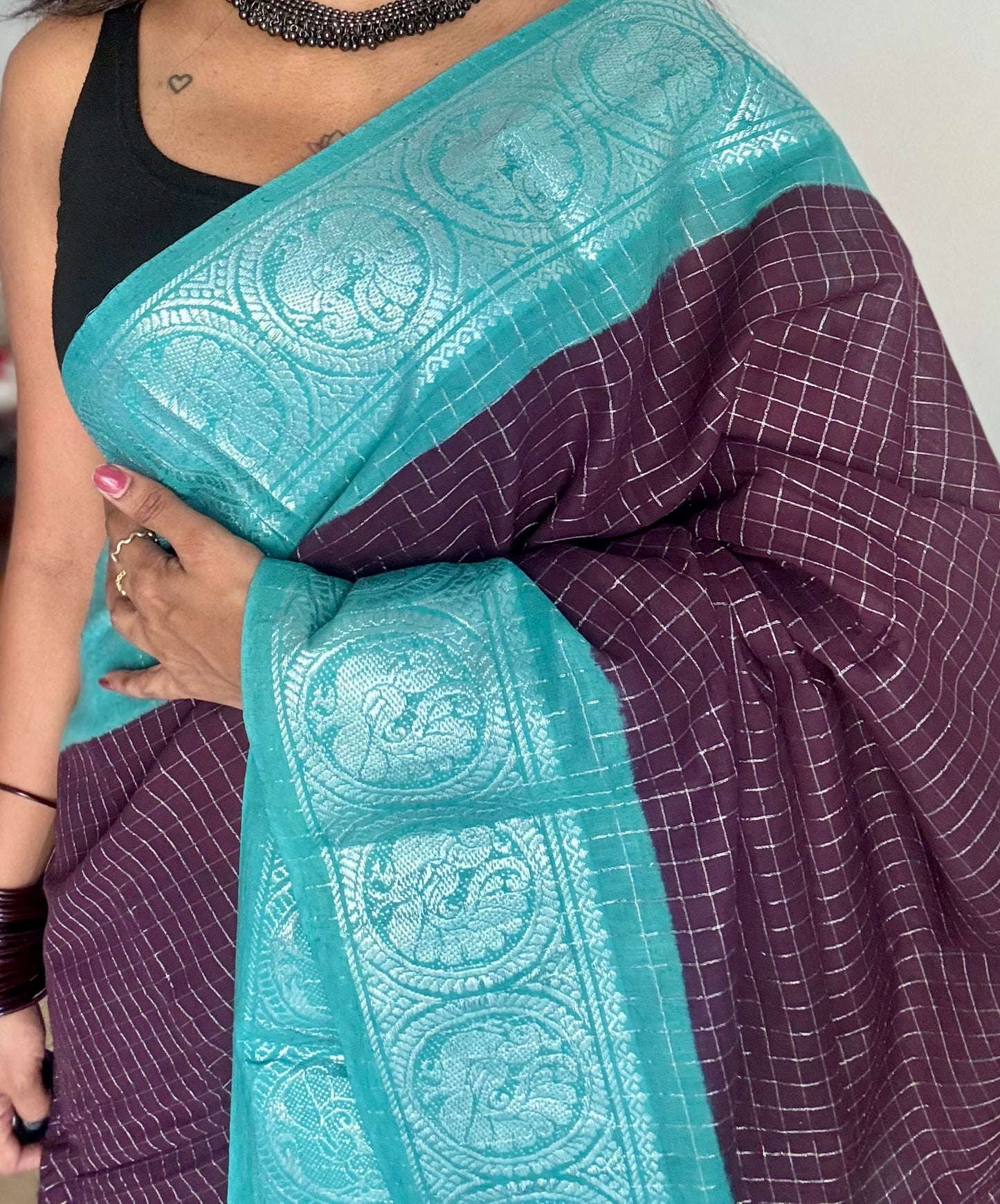 Purple brown with turquoise, silver zari checkered sungudi, kattuchayam dyed madurai cotton - YCCOTNMSAP106