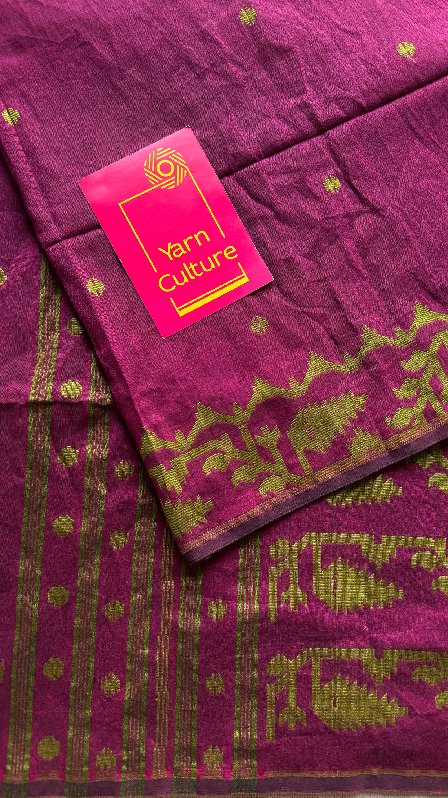 Ruby with green contrast jamdani saree in soft handloom cotton - YCBCJDFE376