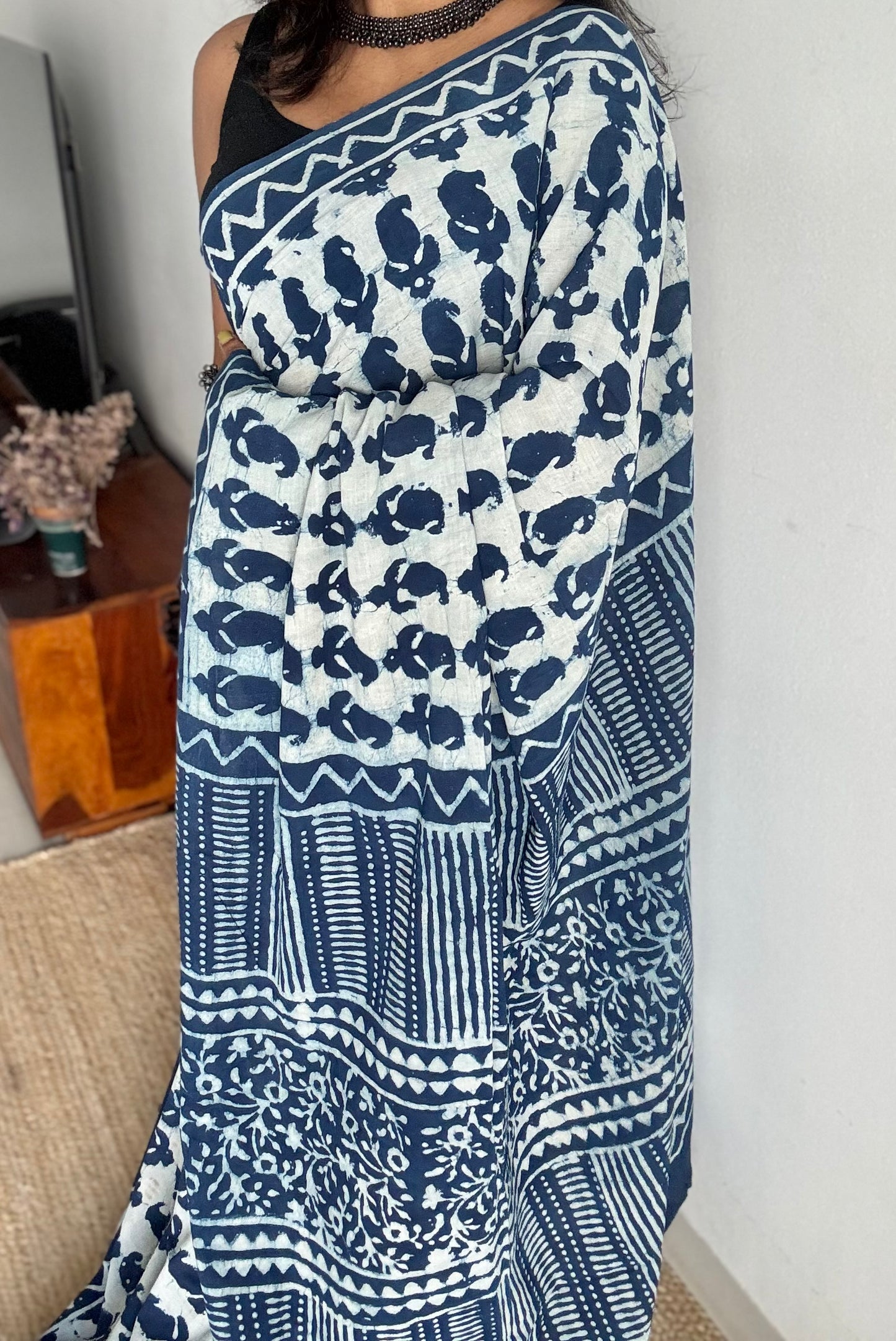 Nilaya - An abode of blue with indigo paisley motifs, block print, soft cotton - YCWOTDNOBP96