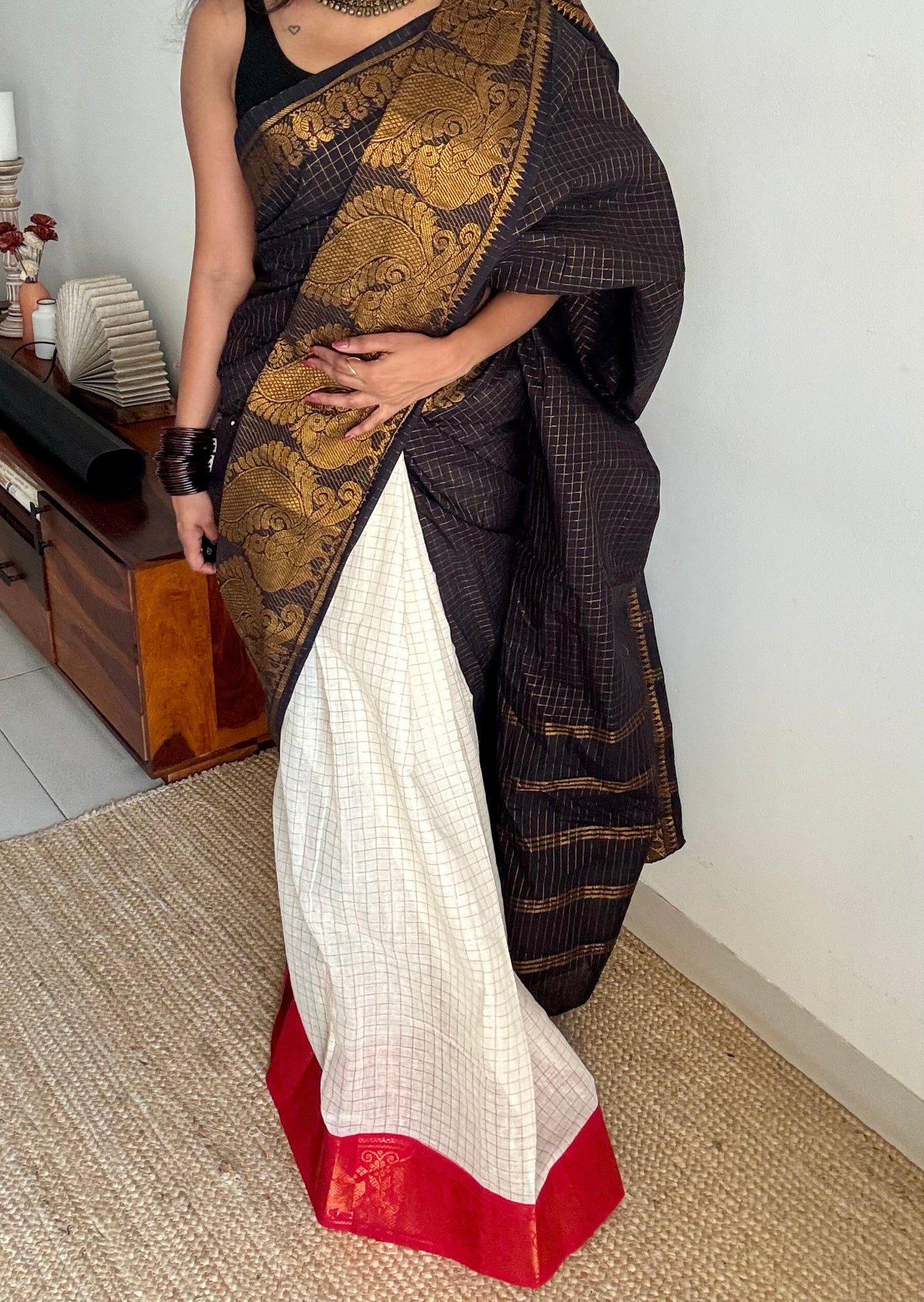 Black with ivory and red border, sungudi cotton half-half saree - YCCOTNIDMA312