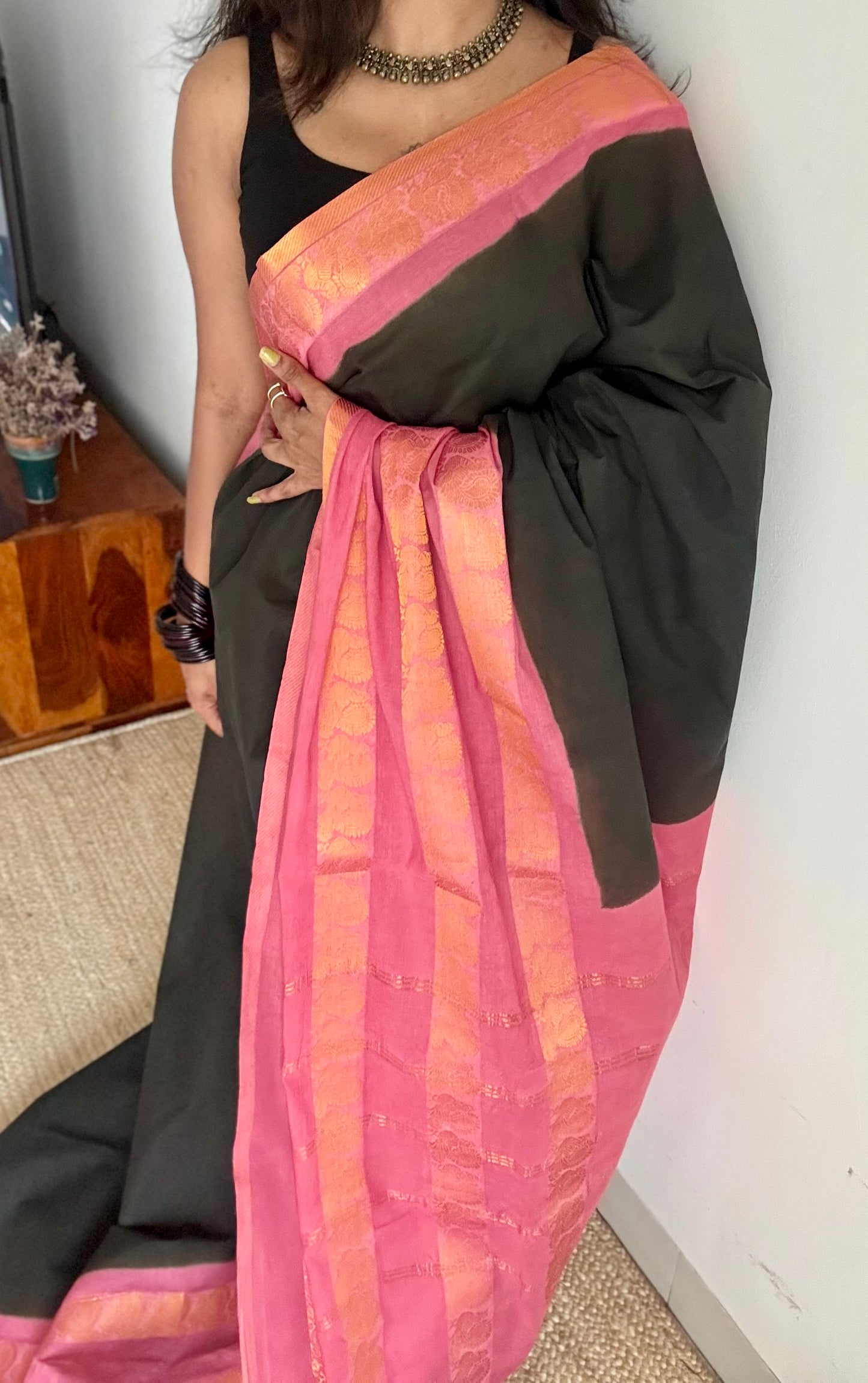Dark green and pink sungudi with triple peacock motif rettai pettu wide border - YCCOTNSEMS51