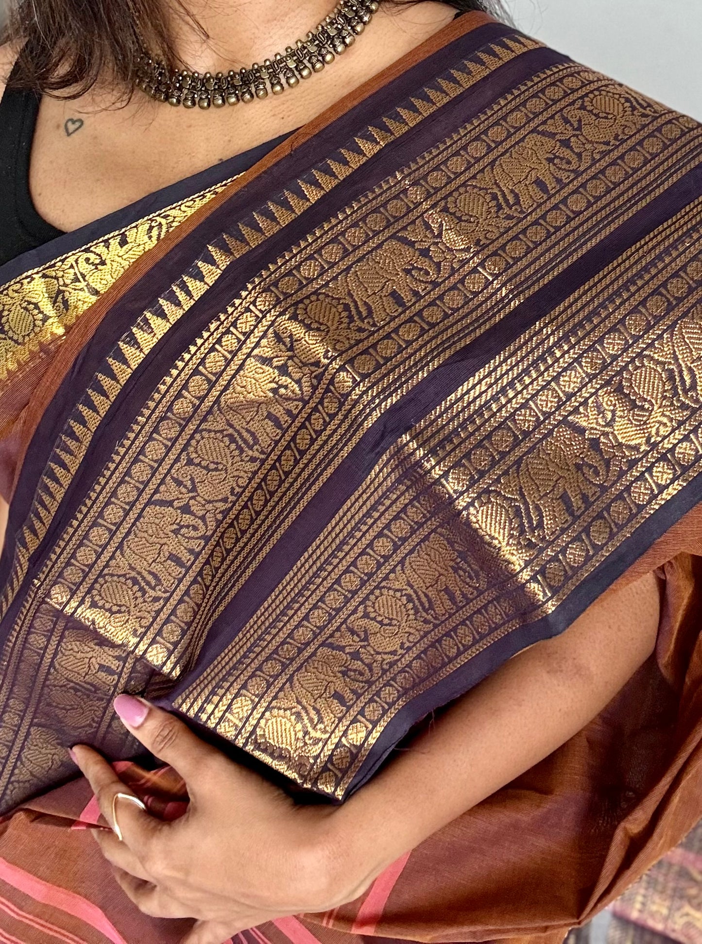 Brown with dark blue contrast, wide zari border, kanchi cotton - YCCOTNKCJA211