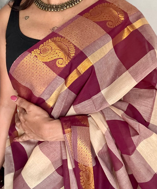 Chettinad cotton saree with cream and maroon checks, paisley motif border - YCCOTNAP63