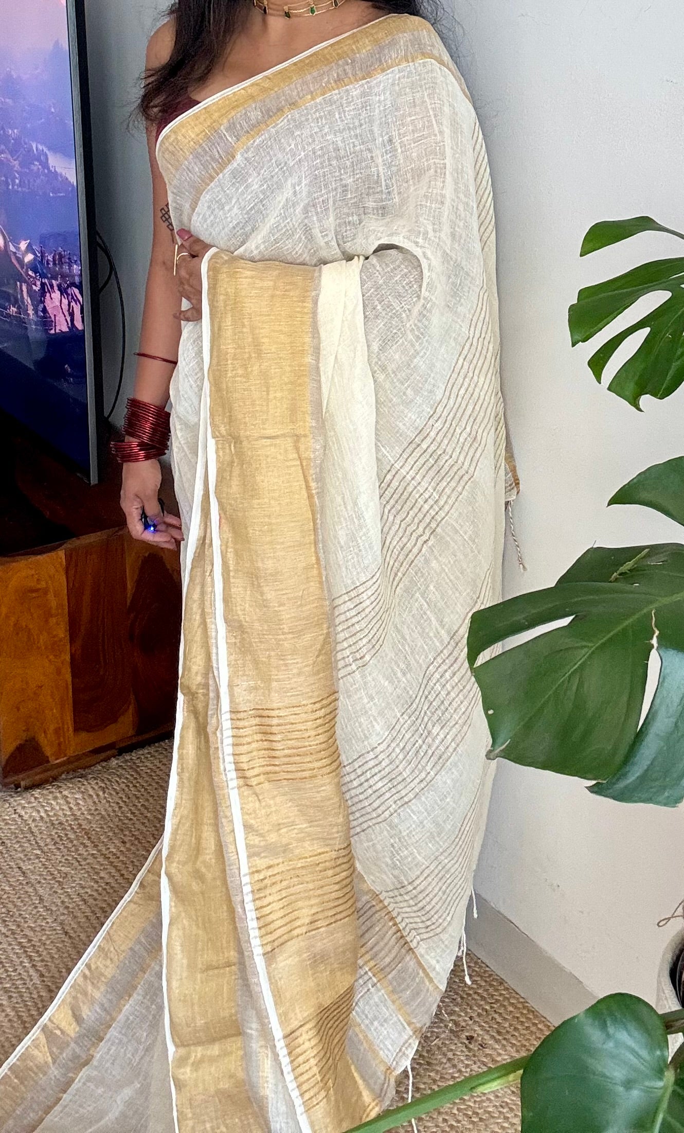 Pure ivory linen, gold and silver zari border - YCIEON27