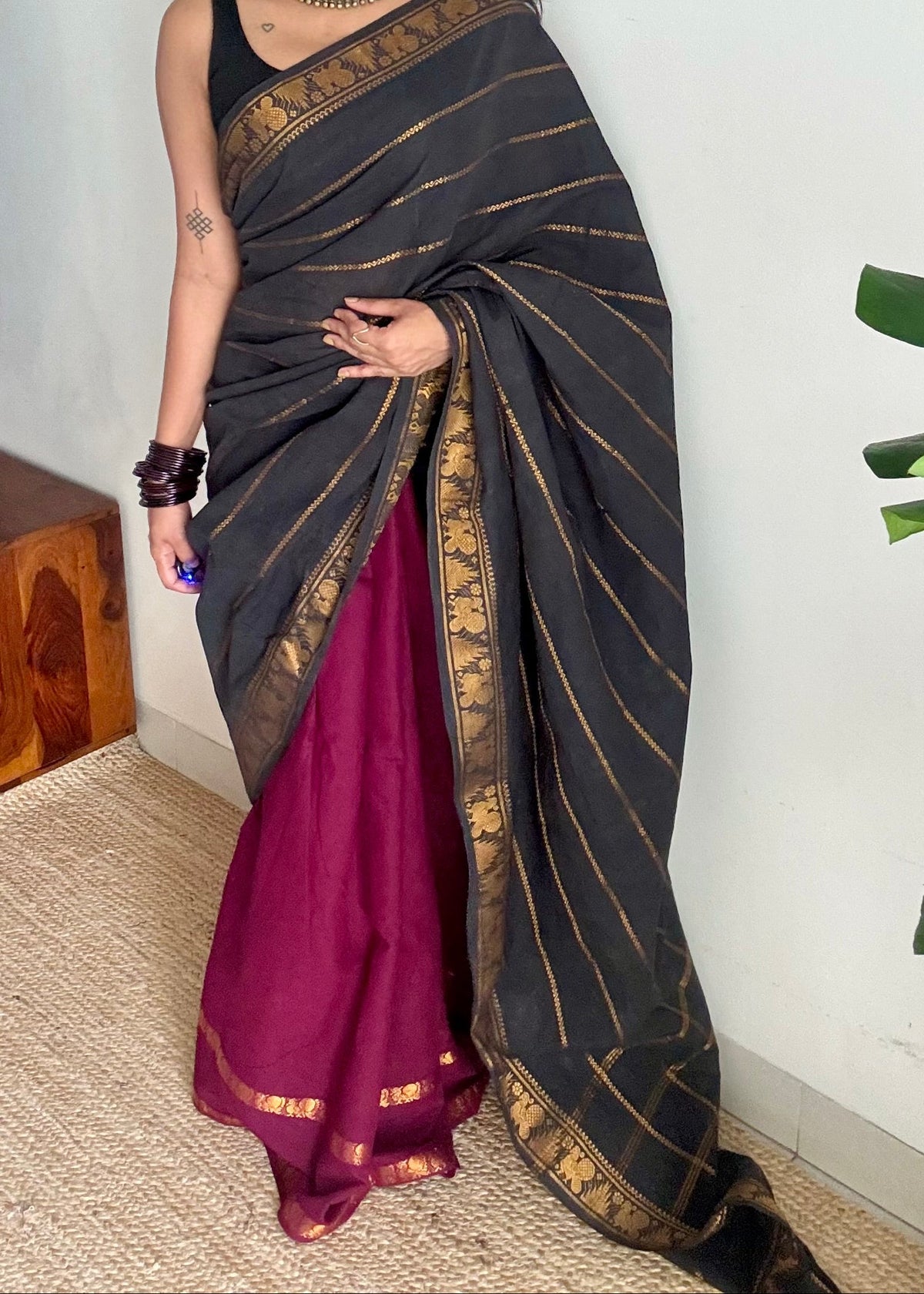 Black with purple pink (vadamalli), sungudi cotton half-half saree - YCCOTNIDOC21