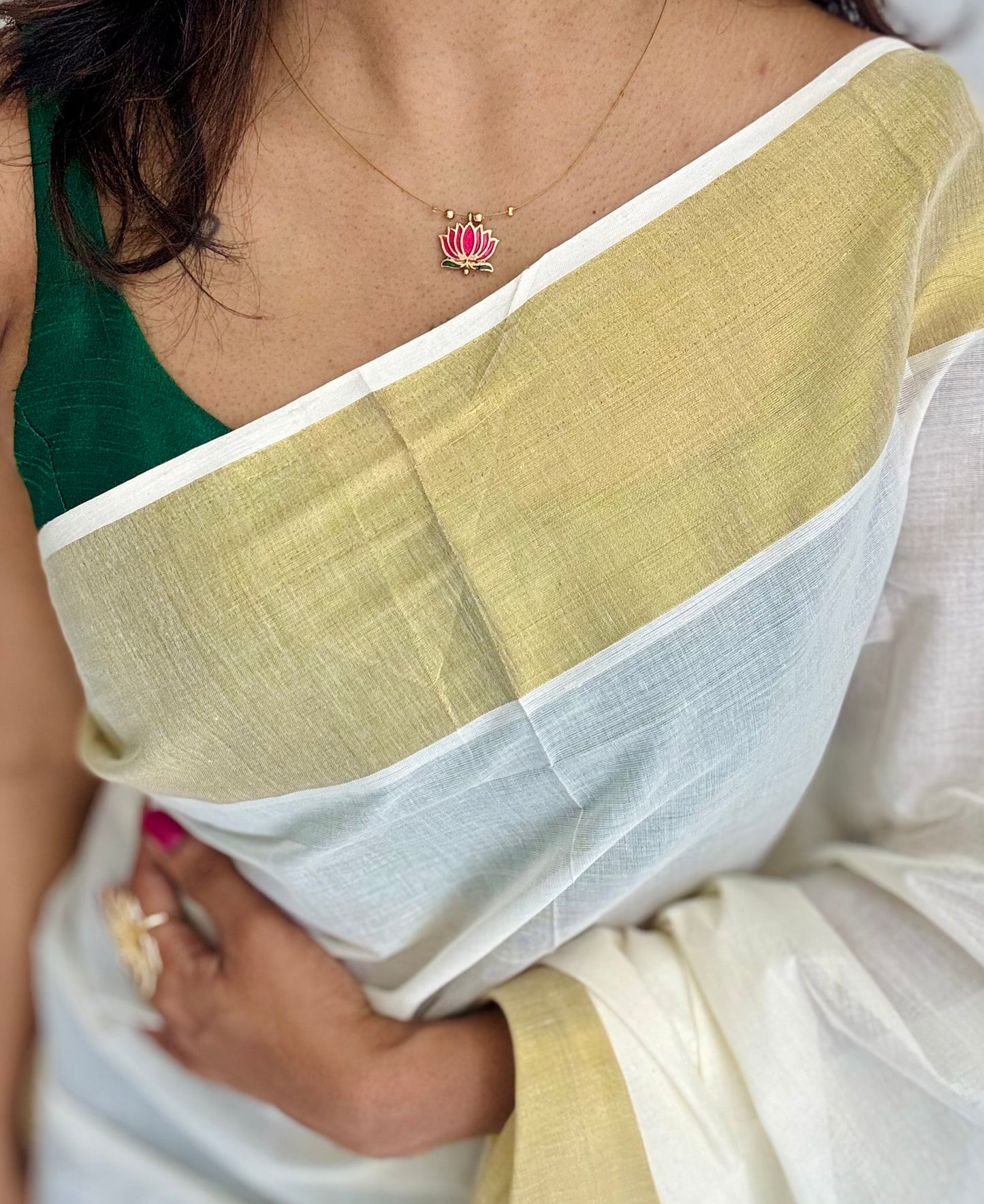 Single pink lotus pendant, invisible chain - YCAGC35