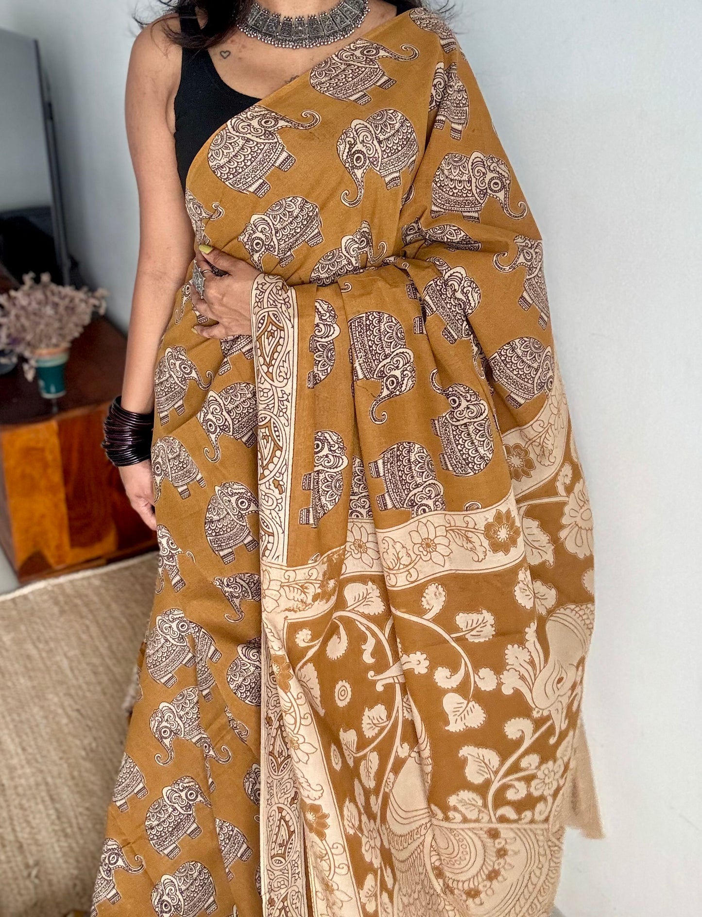 Light brown kalamkari, elephant motifs, soft cotton - YCWOTDOCMP83
